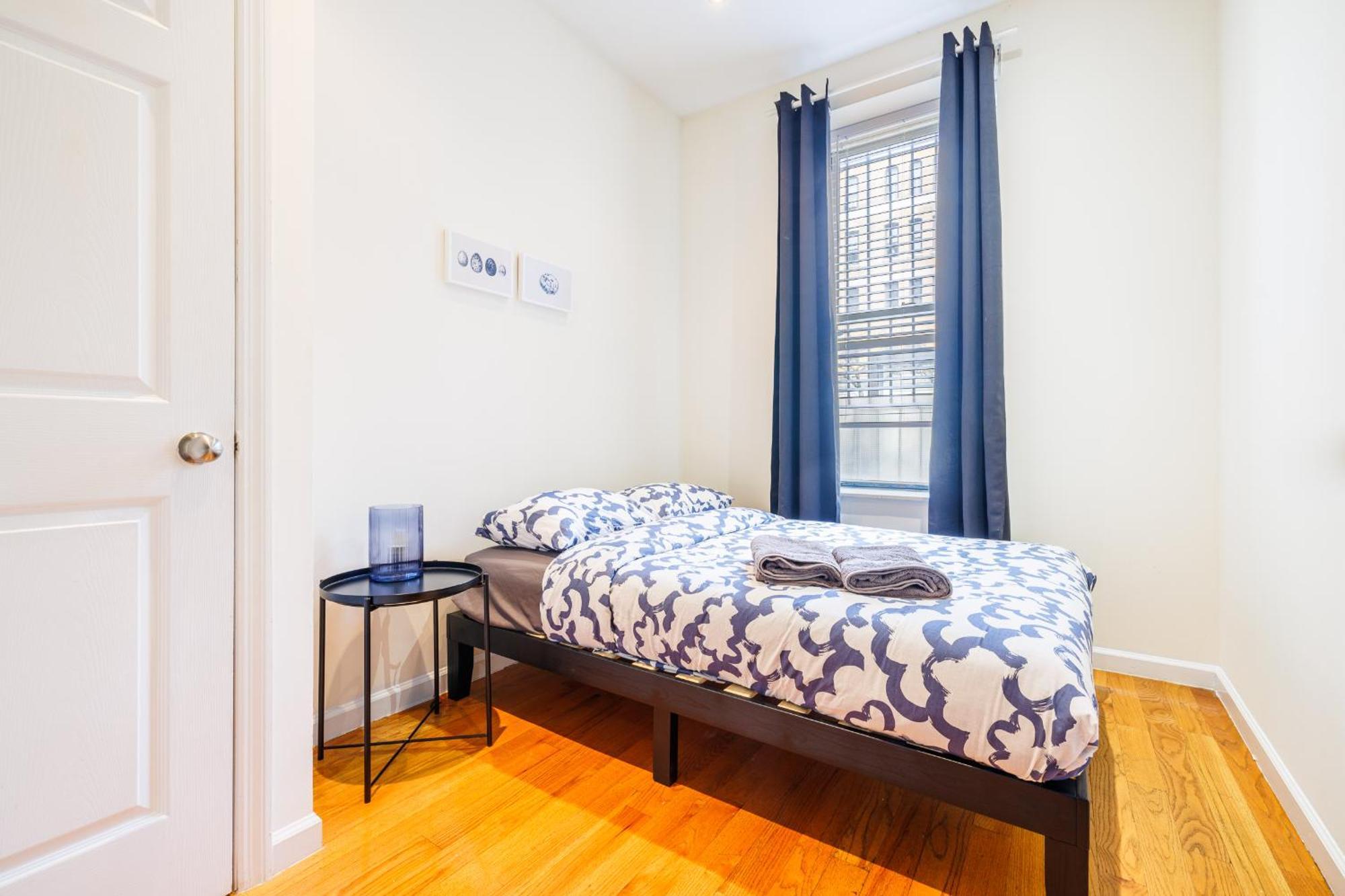 Enjoy Easy Access To The Heart Of Uws * New York