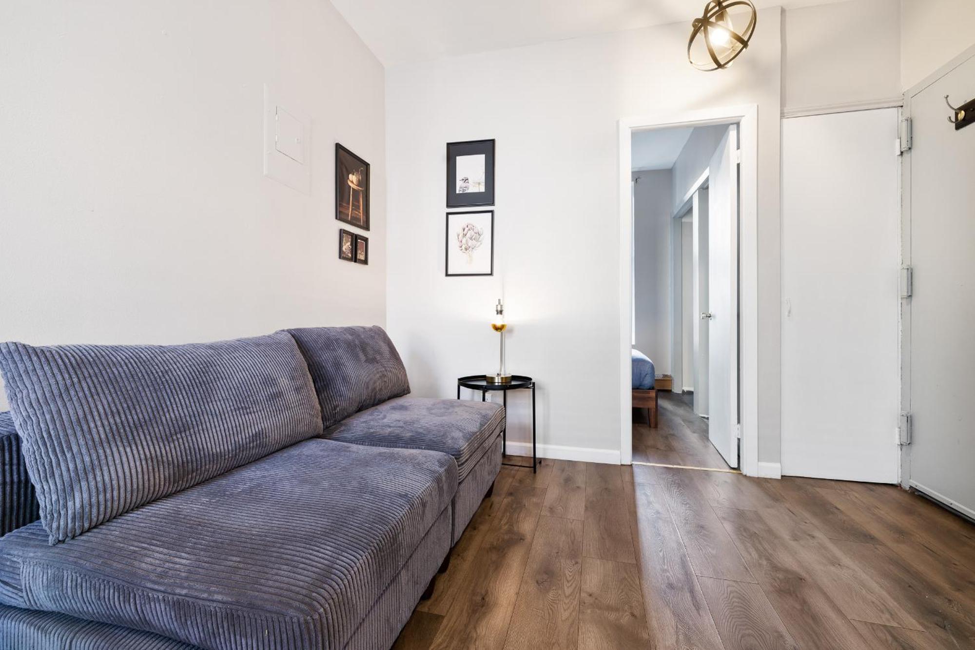 Step Inside Living In Times Square Appartement *