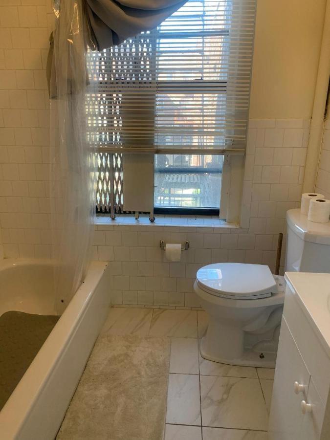 C1 Crown 3 Bedrooms New York