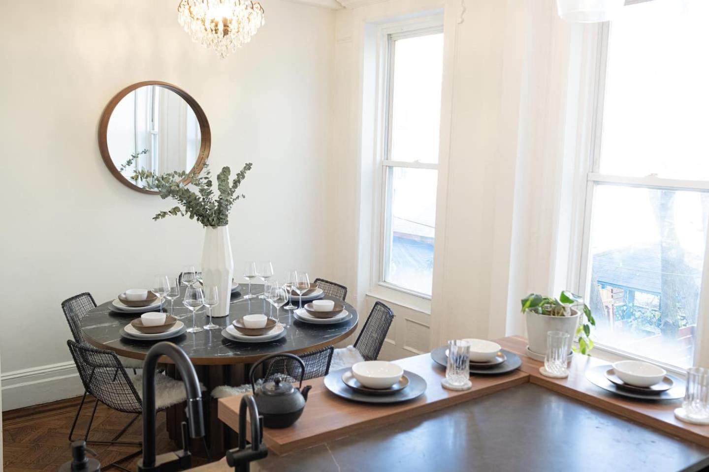 Two Story Luxury Brooklyn Brownstone Appartement New York