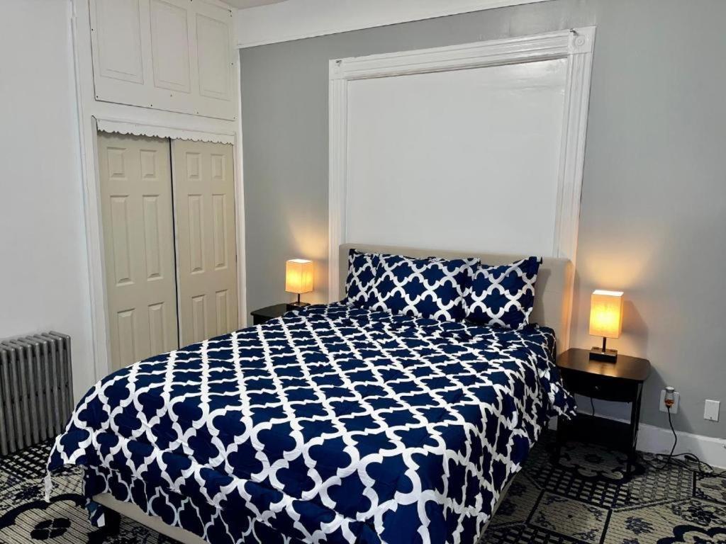 Location, Location To Manhattan, 3 Bedroom Cozy Apt In Lic Appartement *