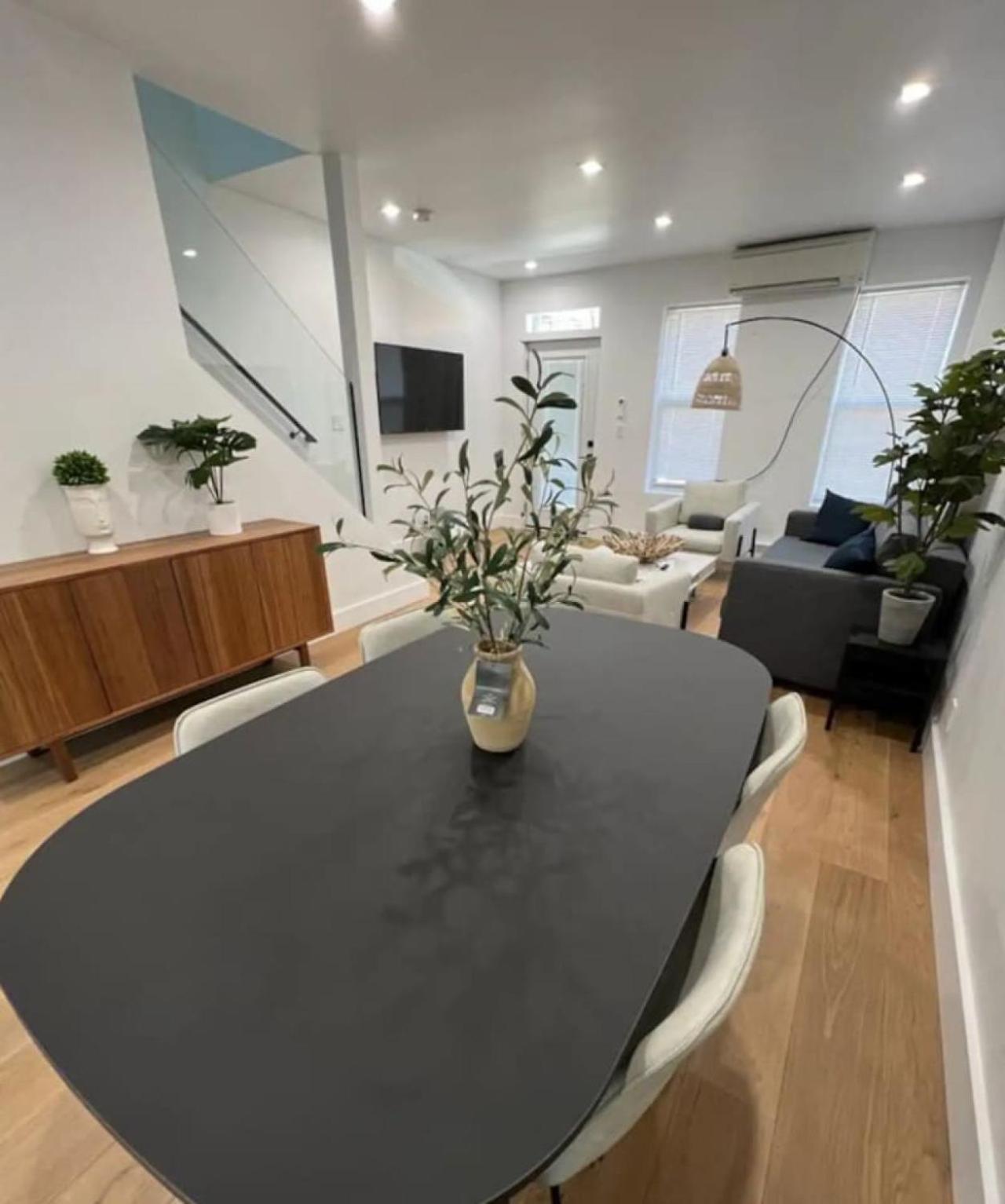 Appartement Stunning Family Style Duplex *