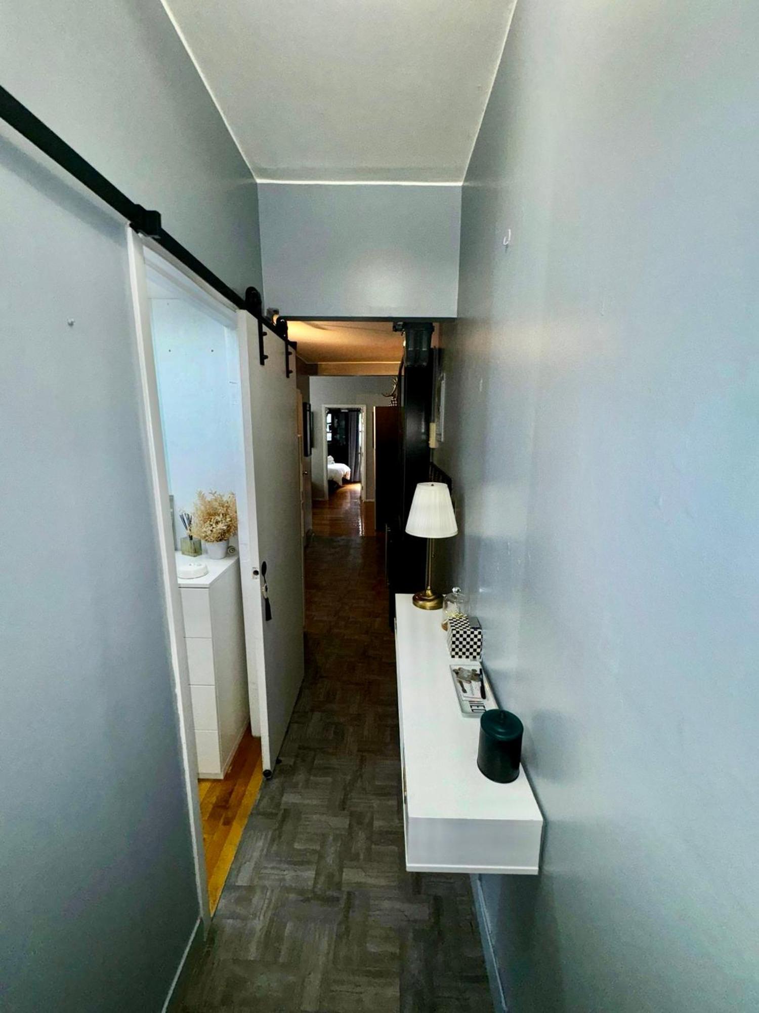2 Bedrooms Flat 5 Minutes From Times Square *
