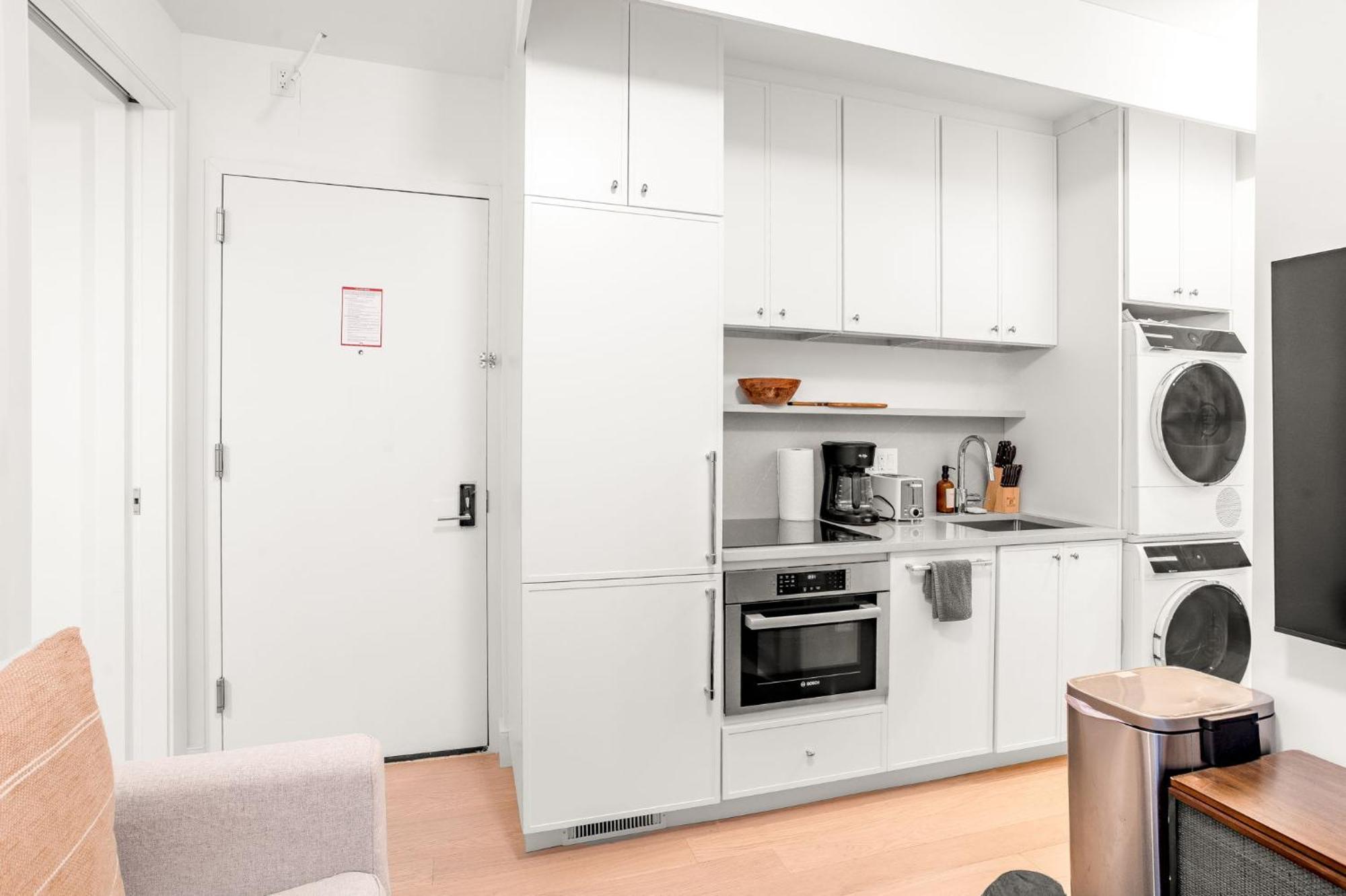 Comfortable 2br 1ba In Greenwich Village Steps From Washington Square Park Lejlighed