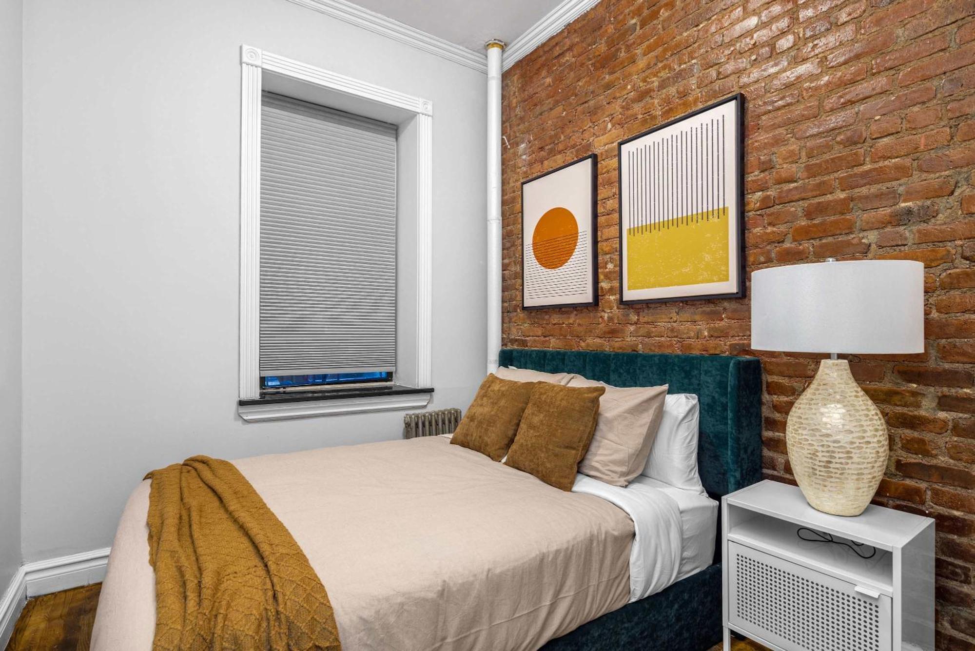 Trendy Nolita With Eclectic Style New York