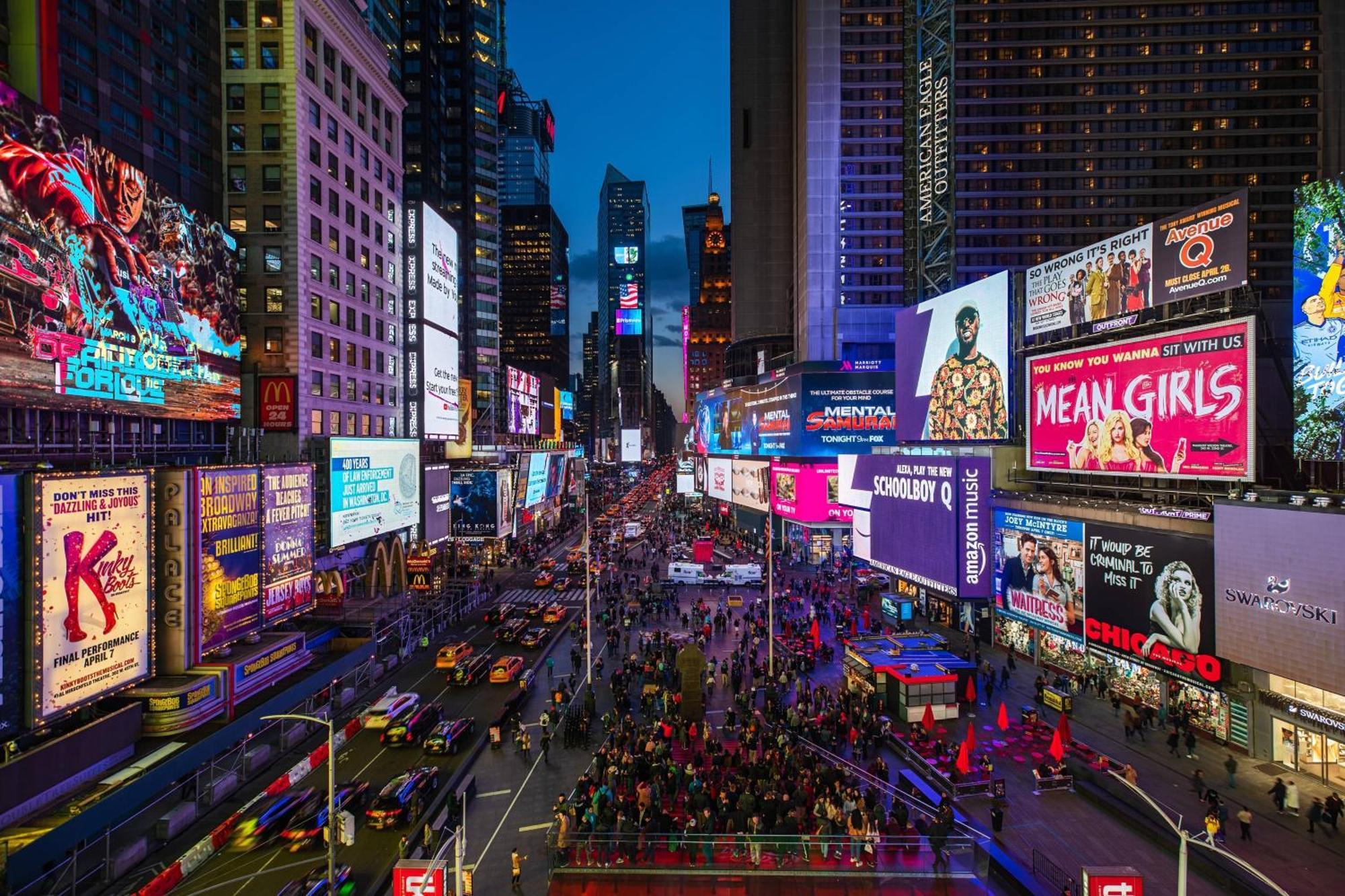 Hotel Renaissance Times Square 4*