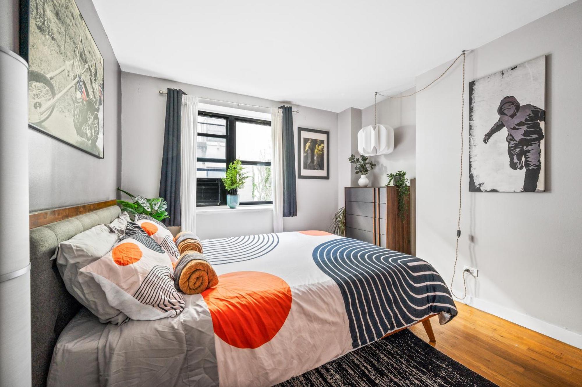 Modern Les One Bedroom Appartement *