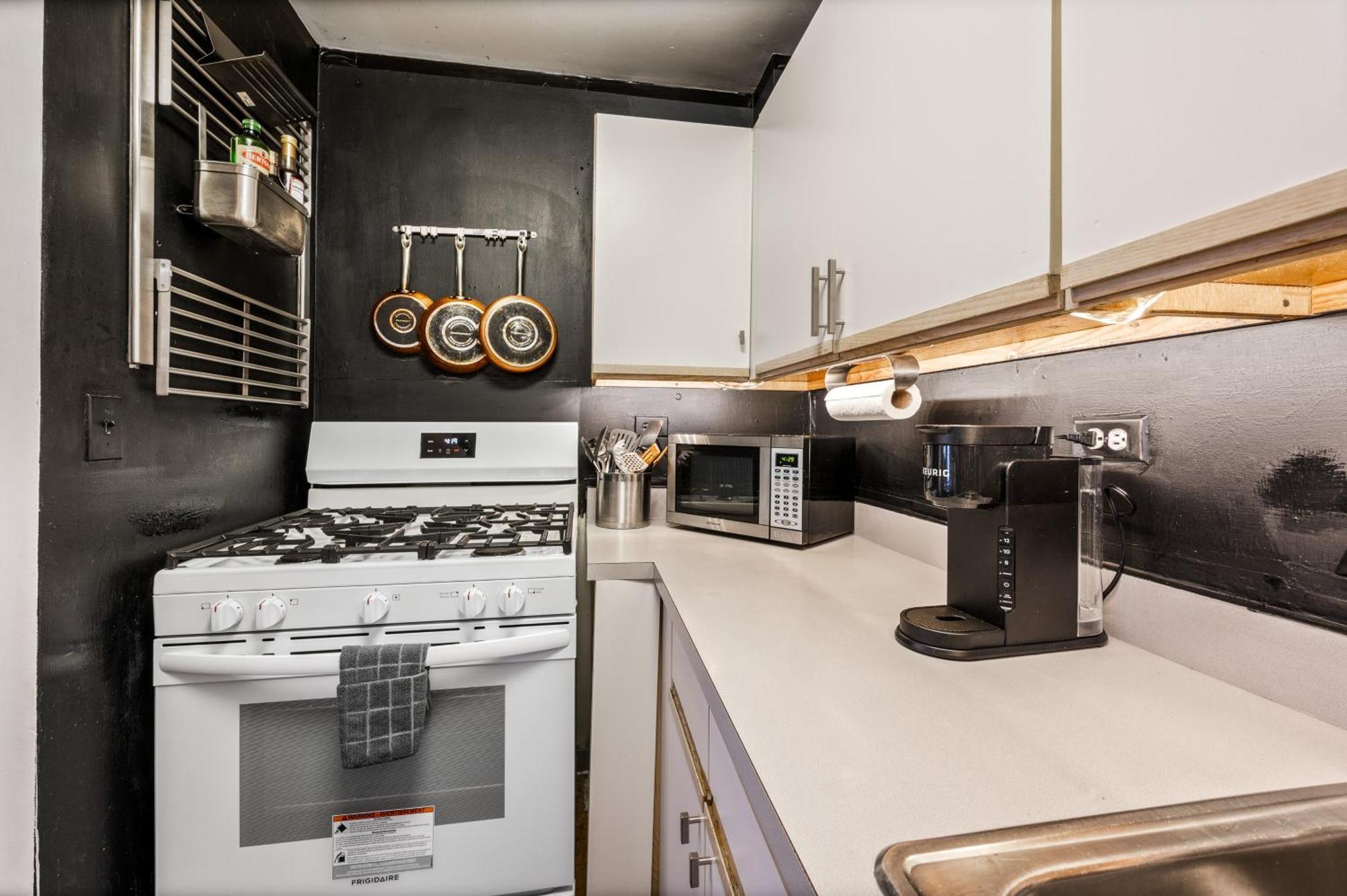 Modern Les One Bedroom Appartement New York