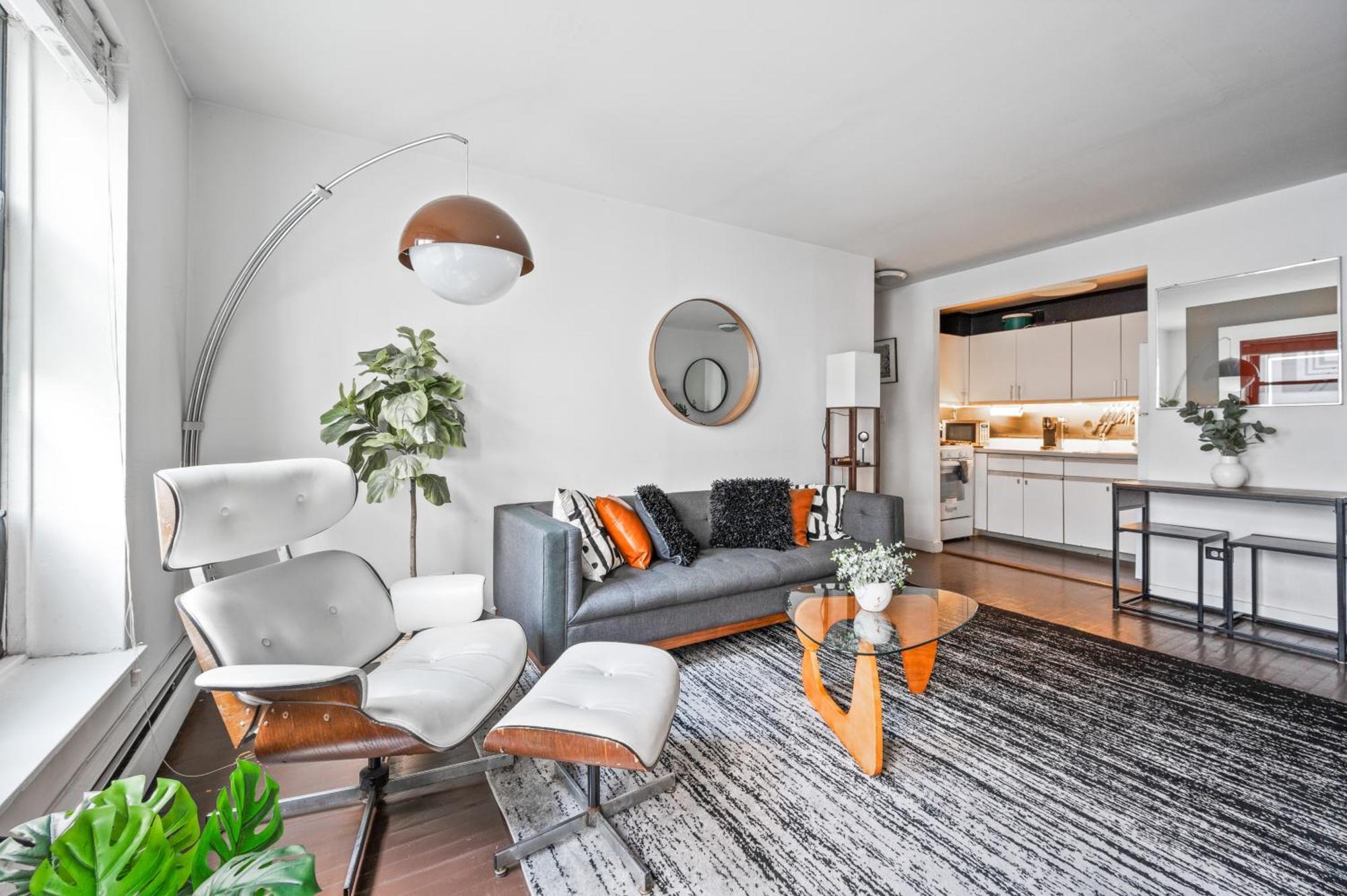 Modern Les One Bedroom Appartement *