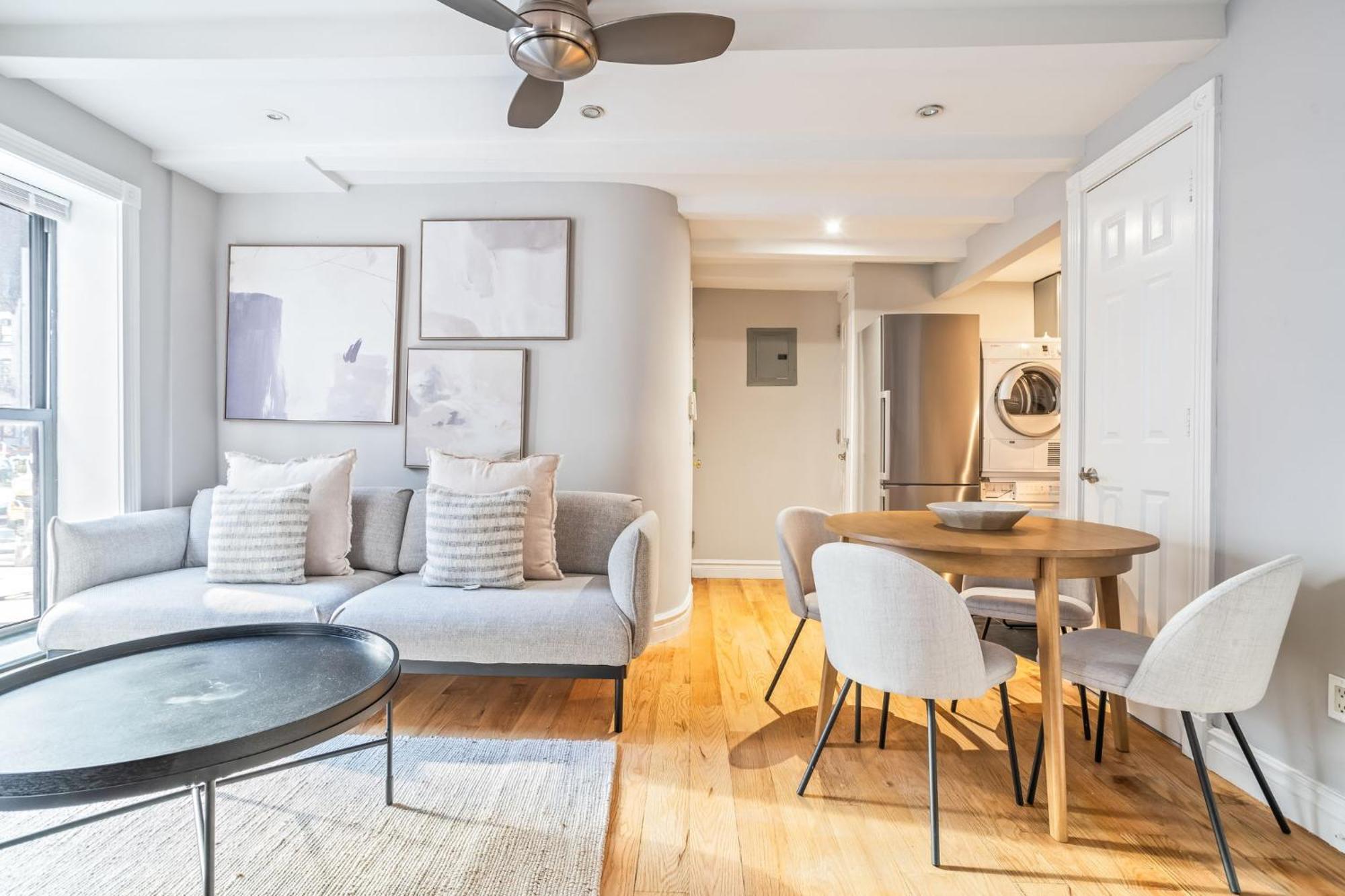 Stylish Midtown 2bed 1bth In The Heart Of Midtown Manhattan Appartement *