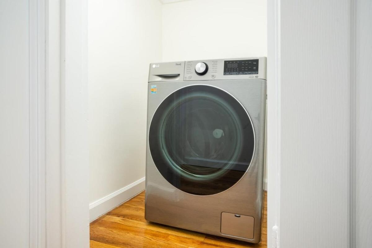 49-3b Newly Renovated 2br Wd Midtown East Appartement New York