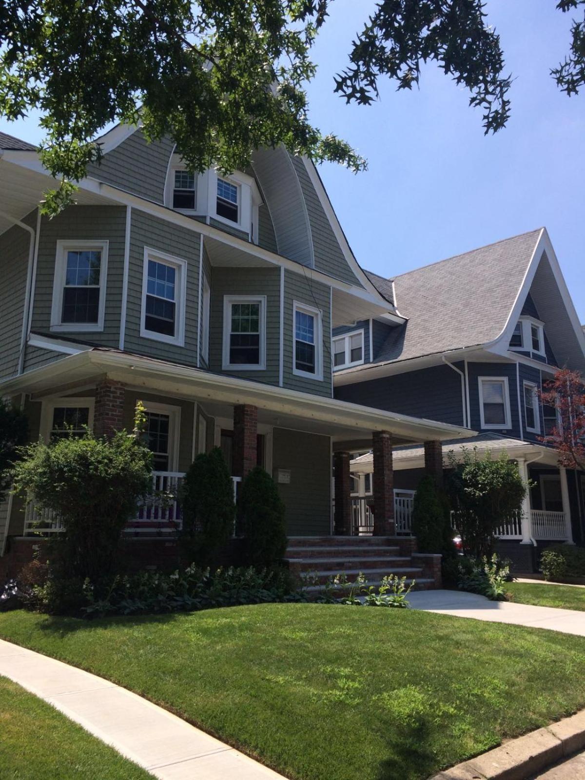Gorgeous Victorian House!! Entire In Sam's * New York