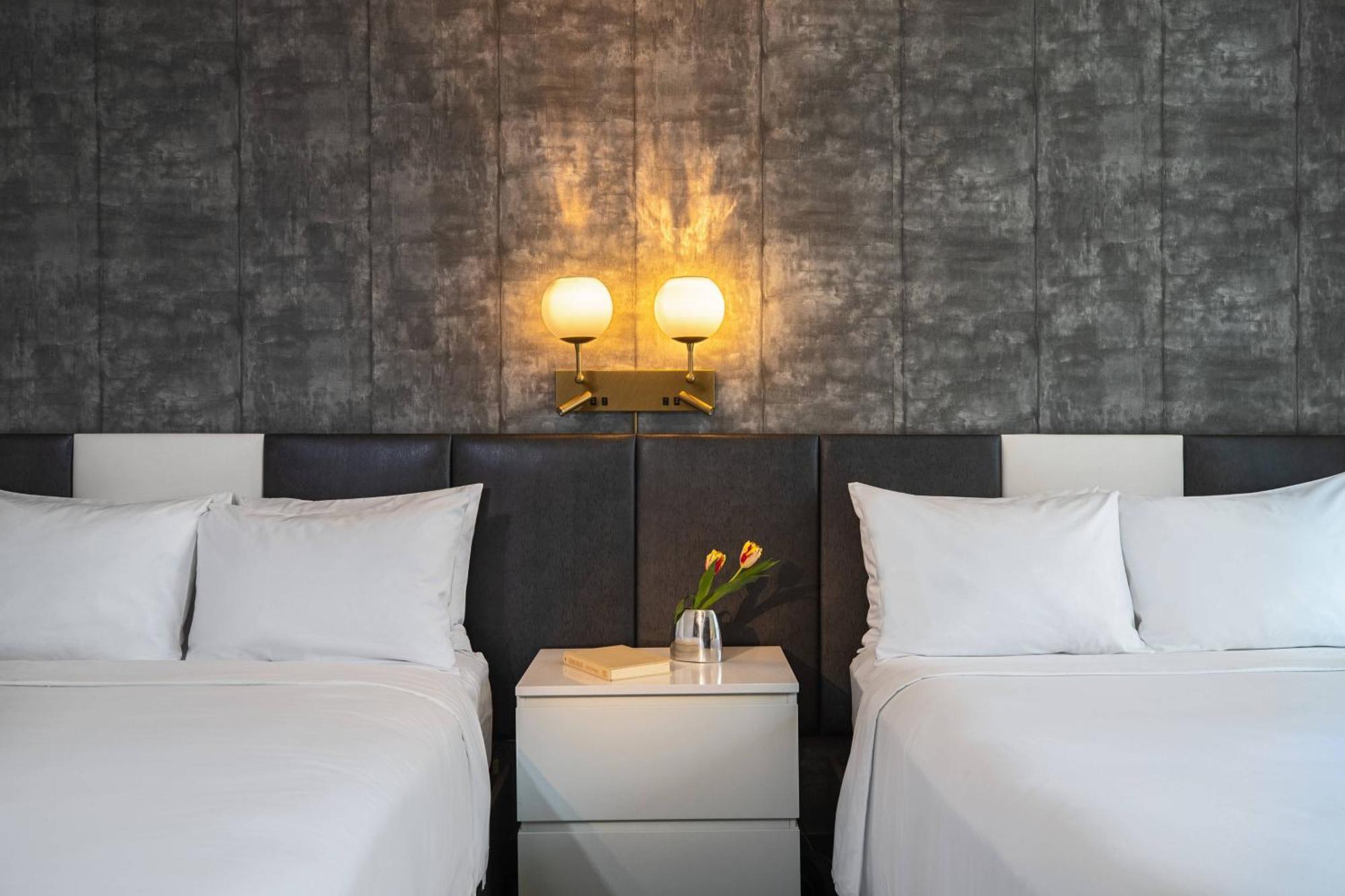 Renaissance Times Square Hotel 4*