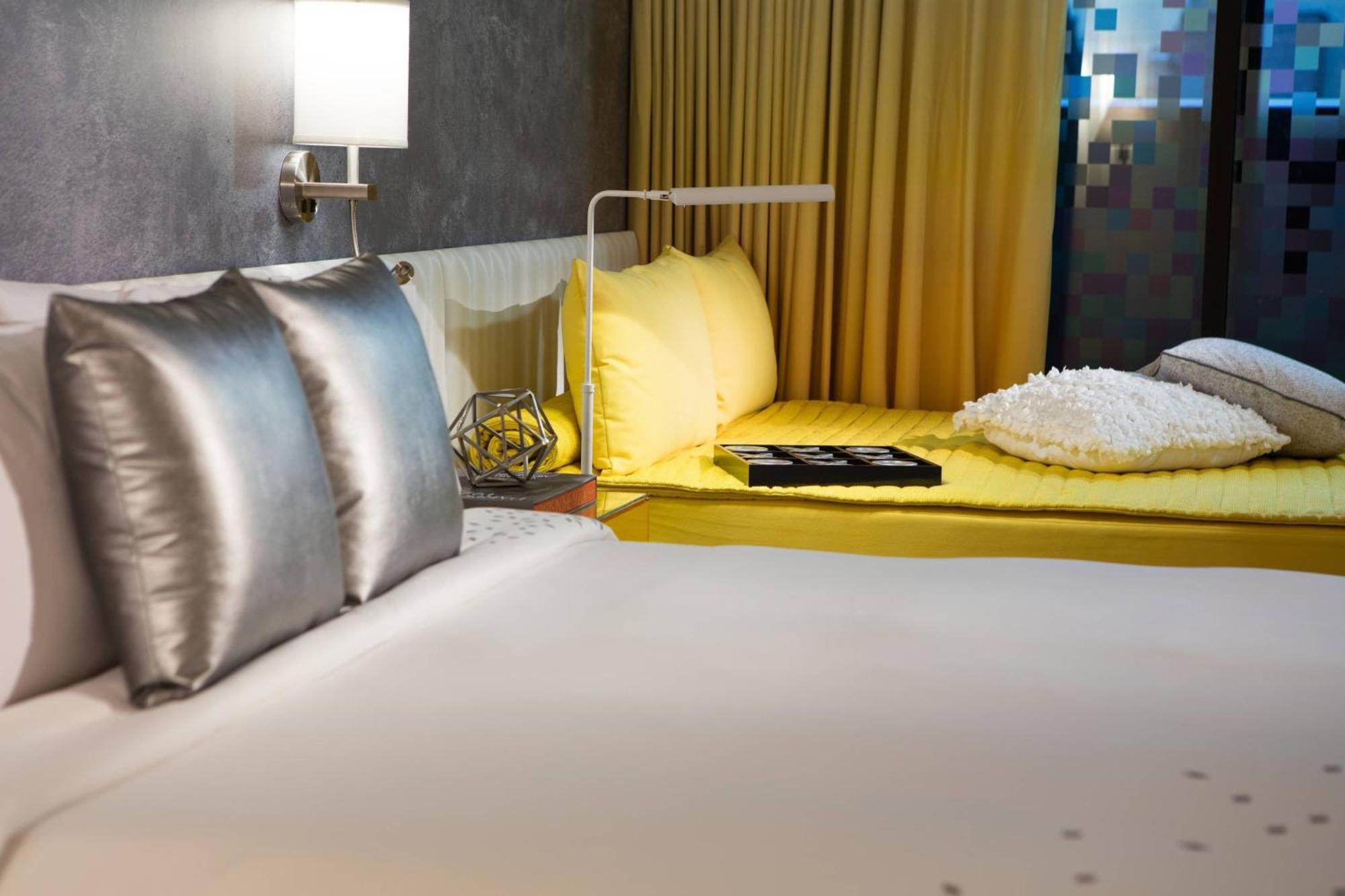 Hotel Renaissance Times Square 4*