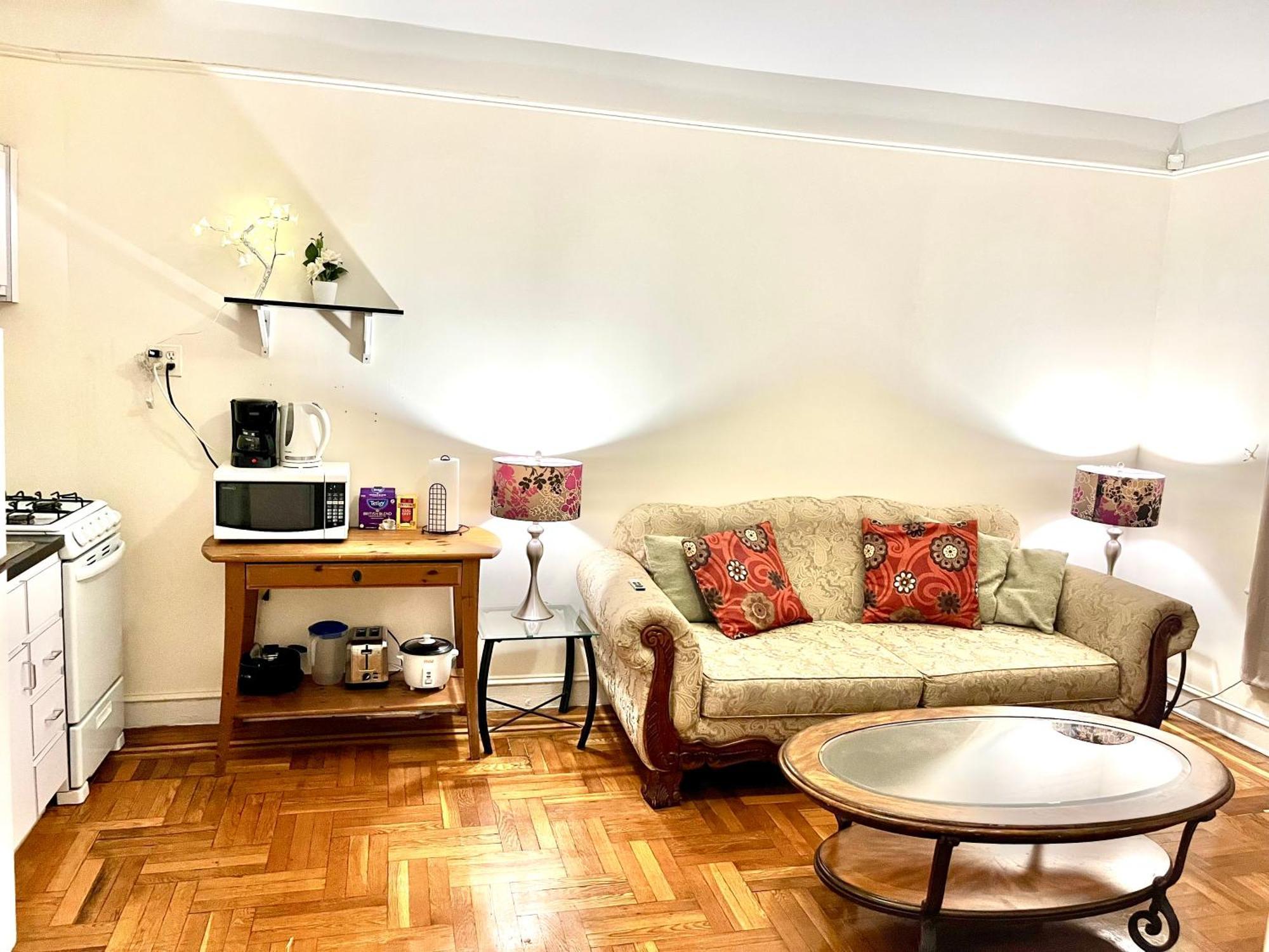 By Month In Manhattan Appartement