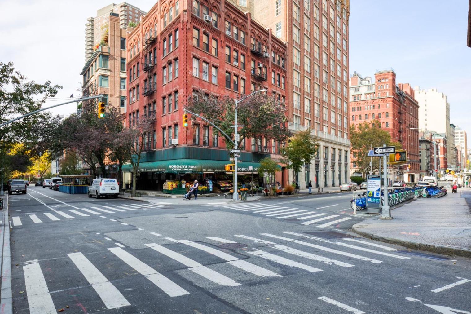 Tribeca W Gym Indoor Pool Nyc-184 *