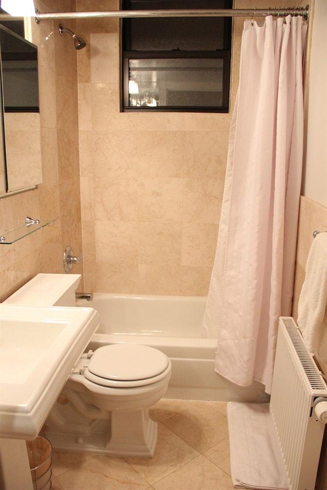 Hotel East Village Suites