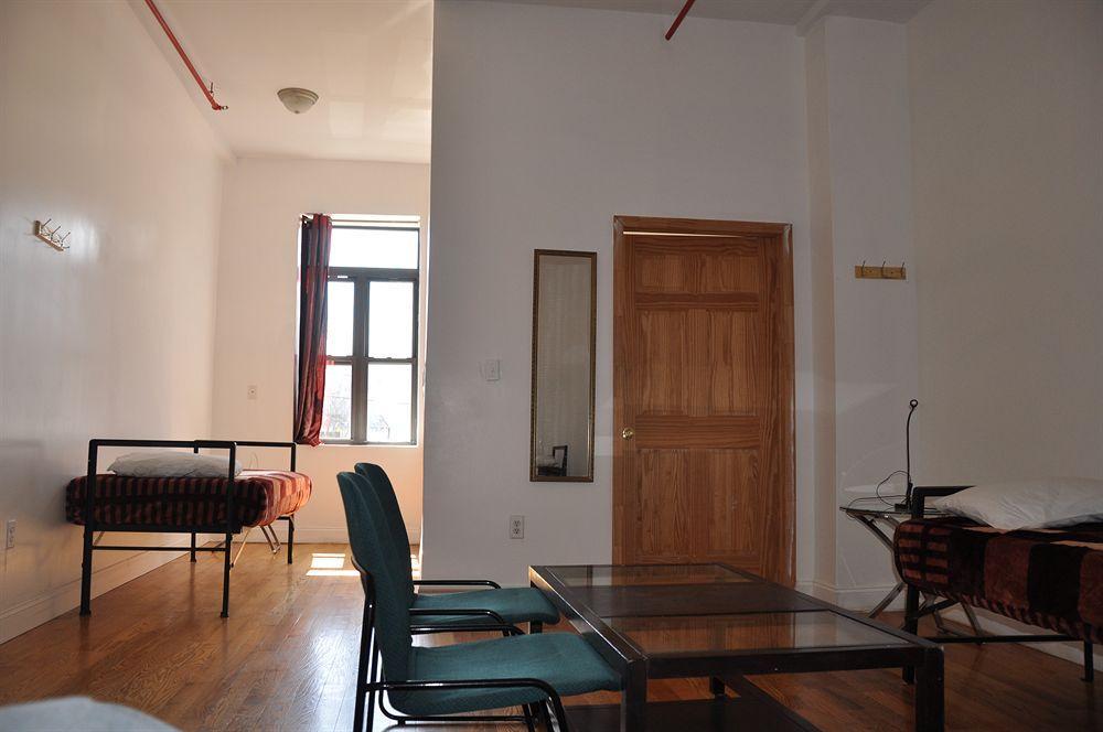 Ny Moore Albergue *