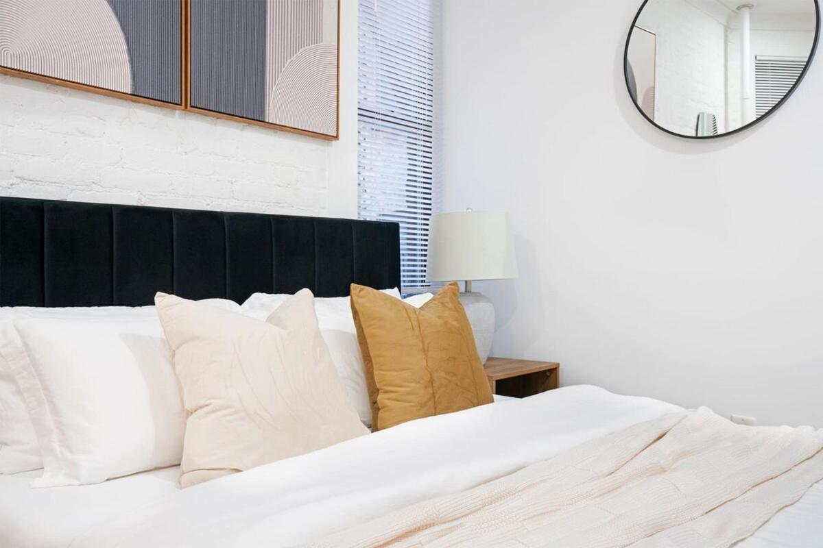 403-2e Newly Renovated Ues Appartement