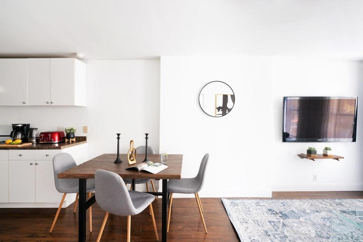 Appartement 1435-3 3 Bedrooms 2bath W&d Prime Upper East *