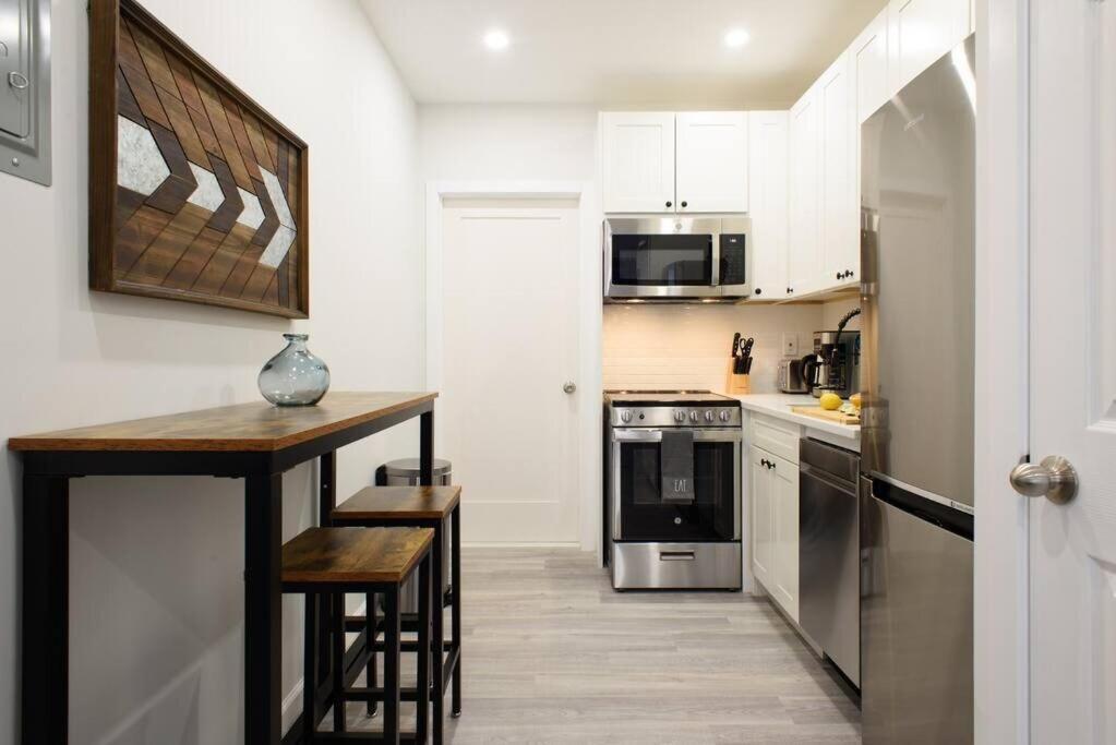 240-12 Brand New Prime Location W&d Appartement *