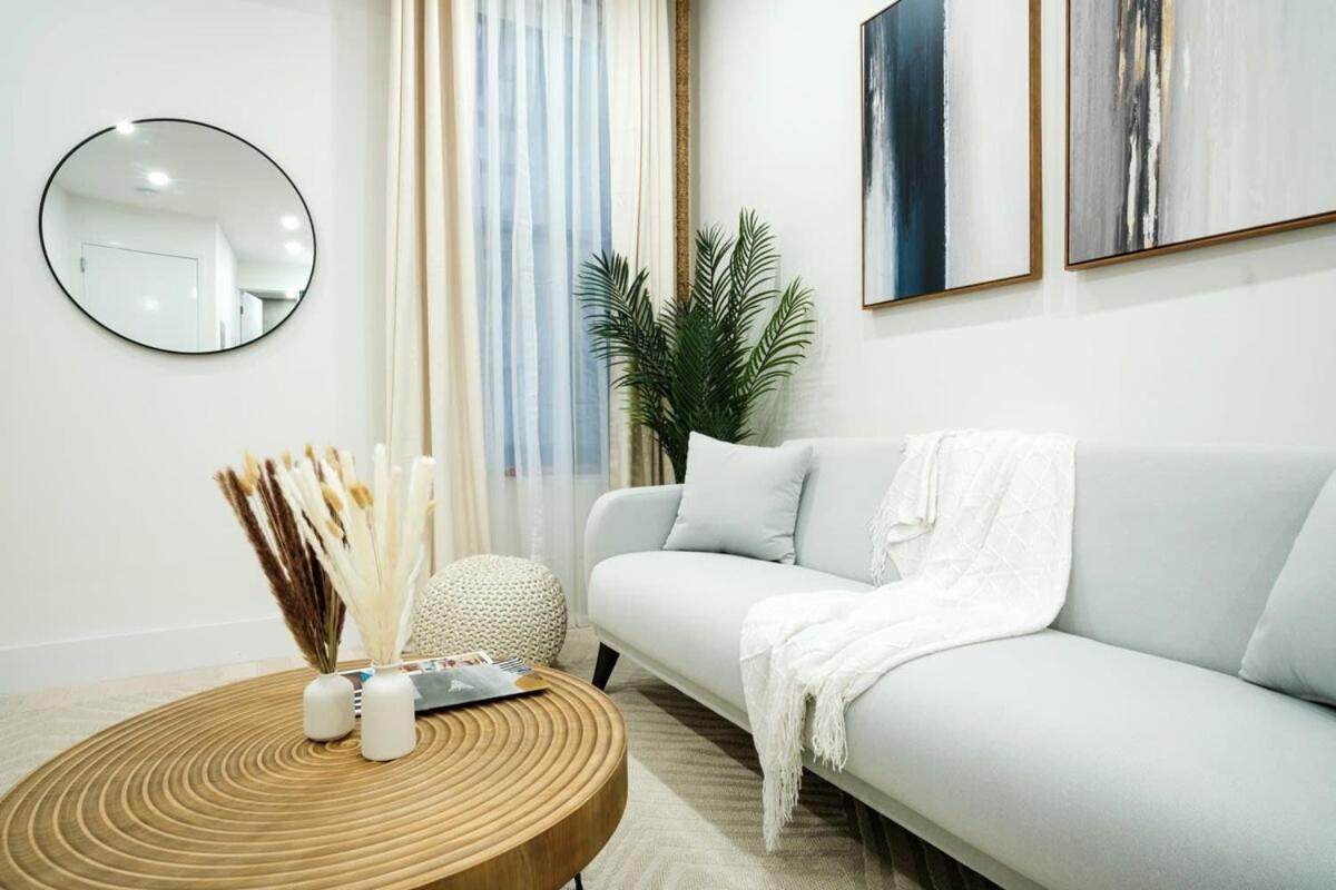 317-2d Brand New Modern 1br W&d Near Park New York