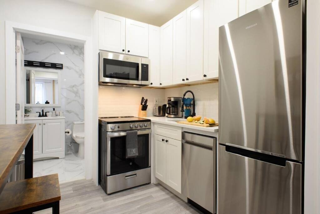 Appartement 240-12 Brand New Prime Location W&d