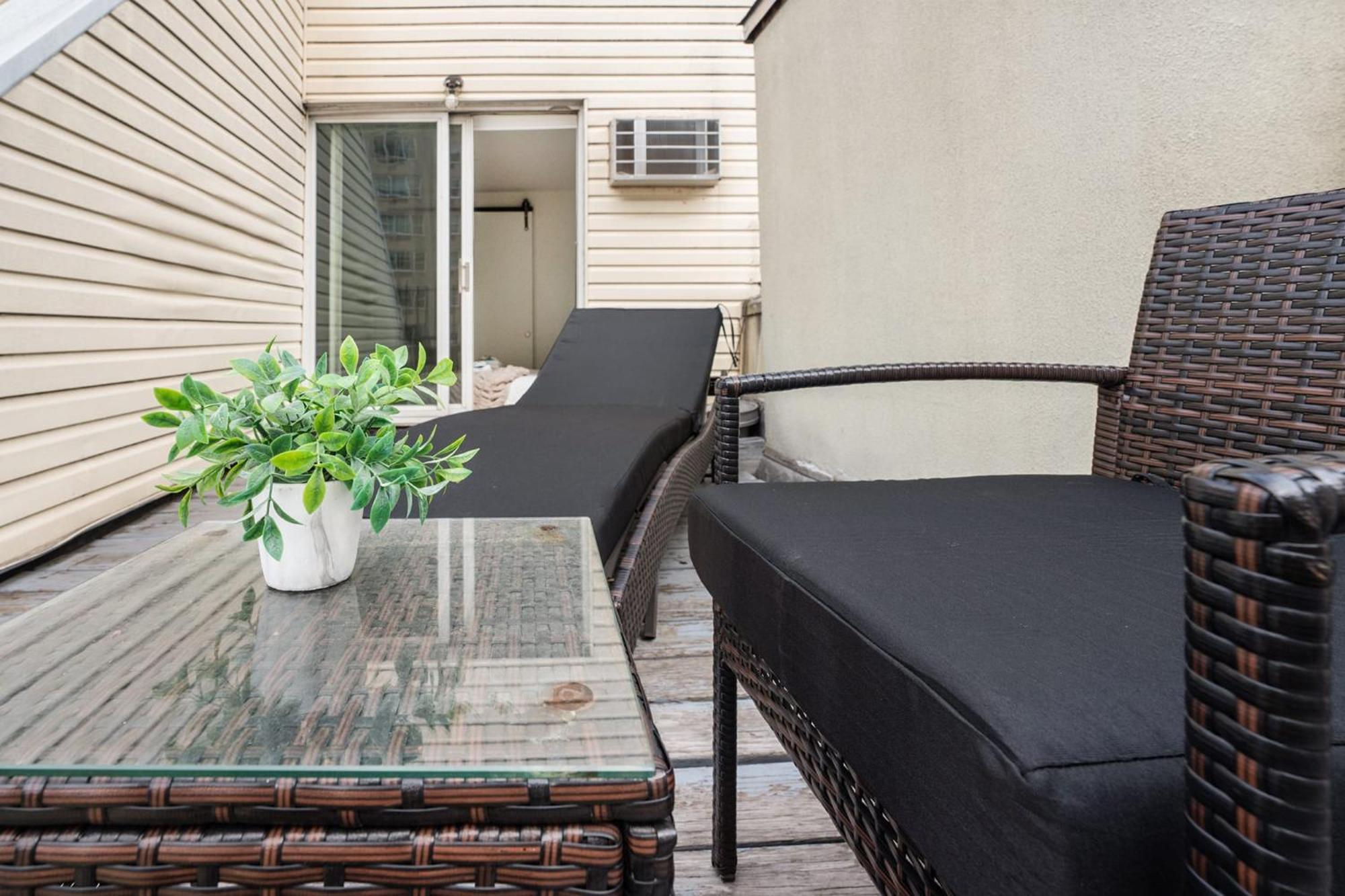 1597-phn Ph Duplex -private Outdoor 2bath * New York