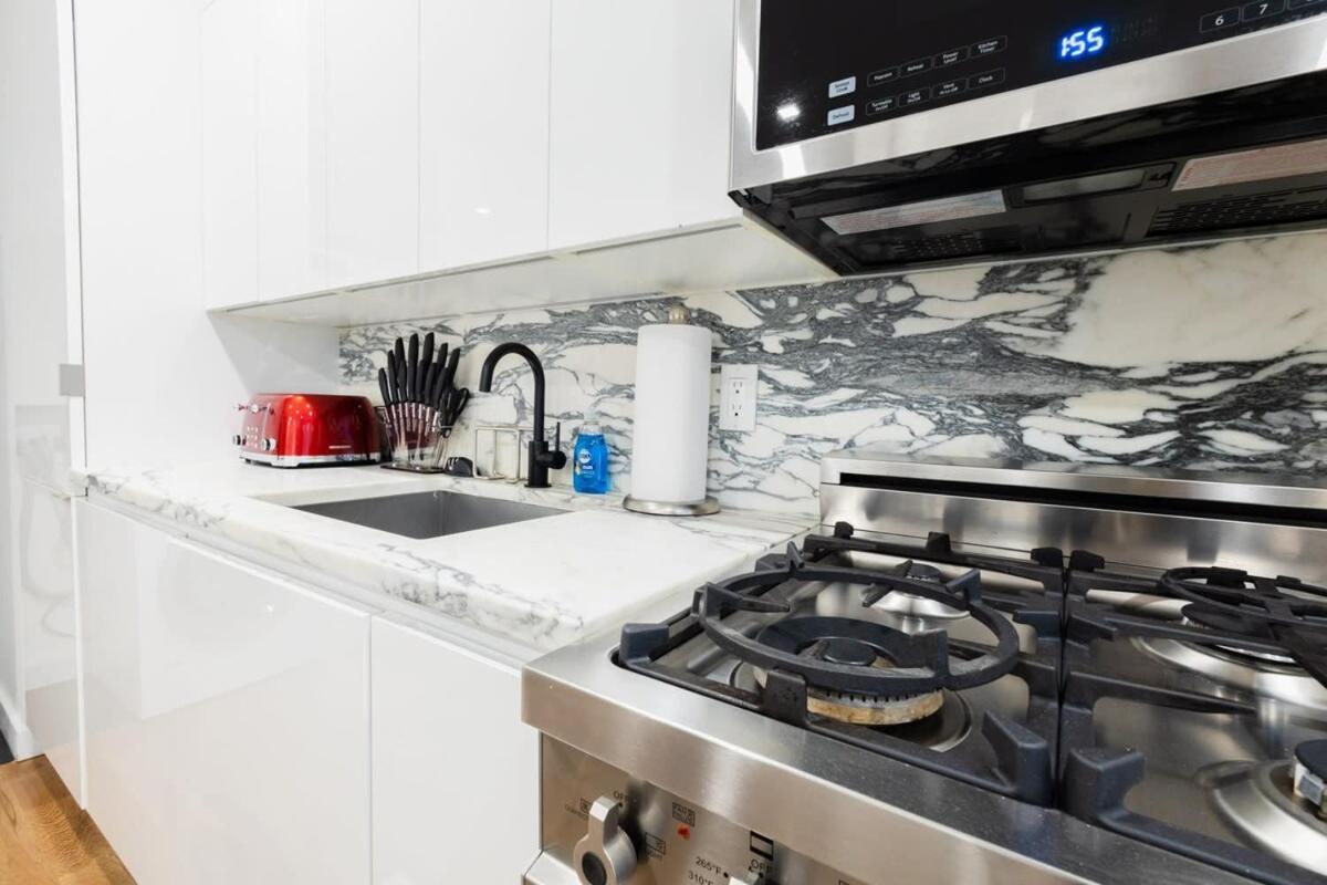 13-2 I Brand New Luxury 2br Prime Union Square