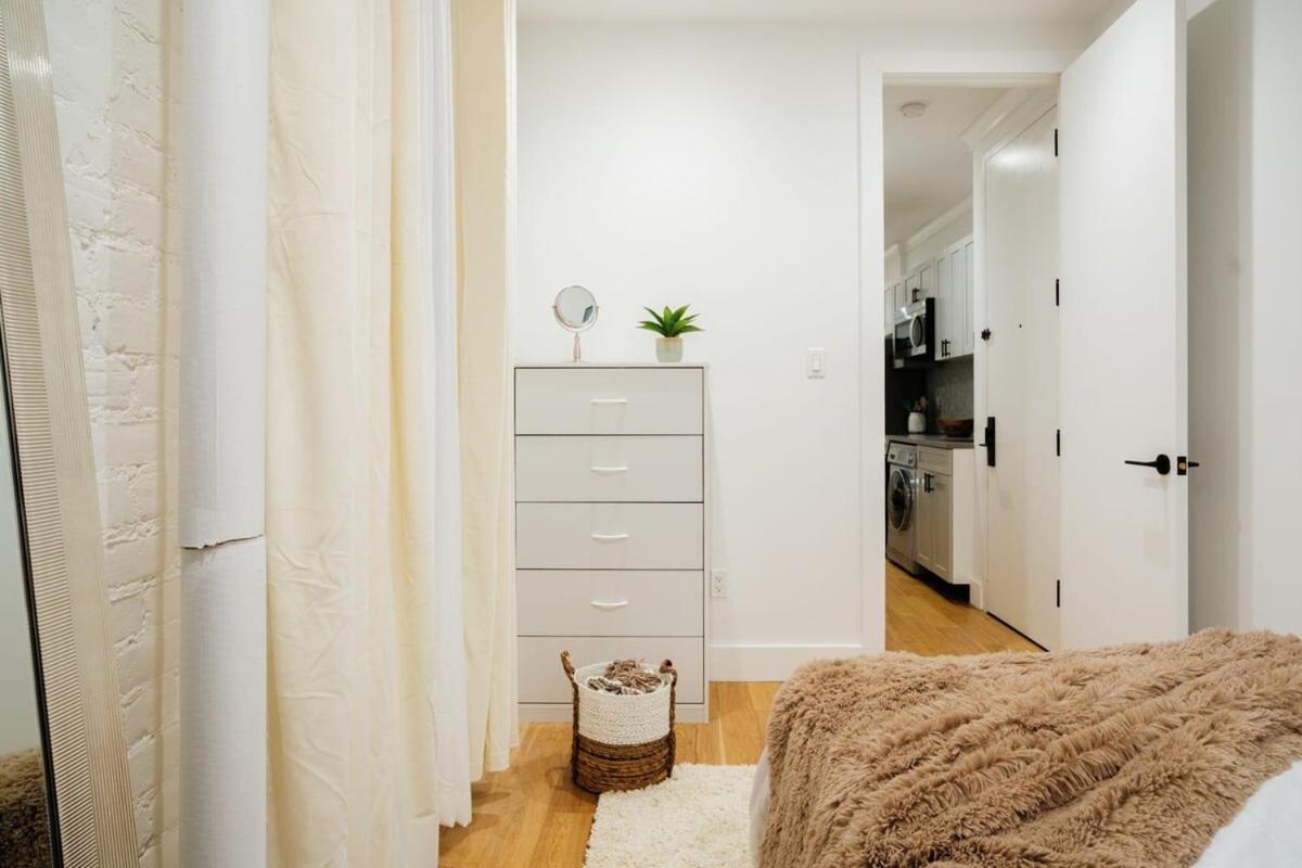 1288-4rn Newly Furnished Prime Ues 2br Appartement New York