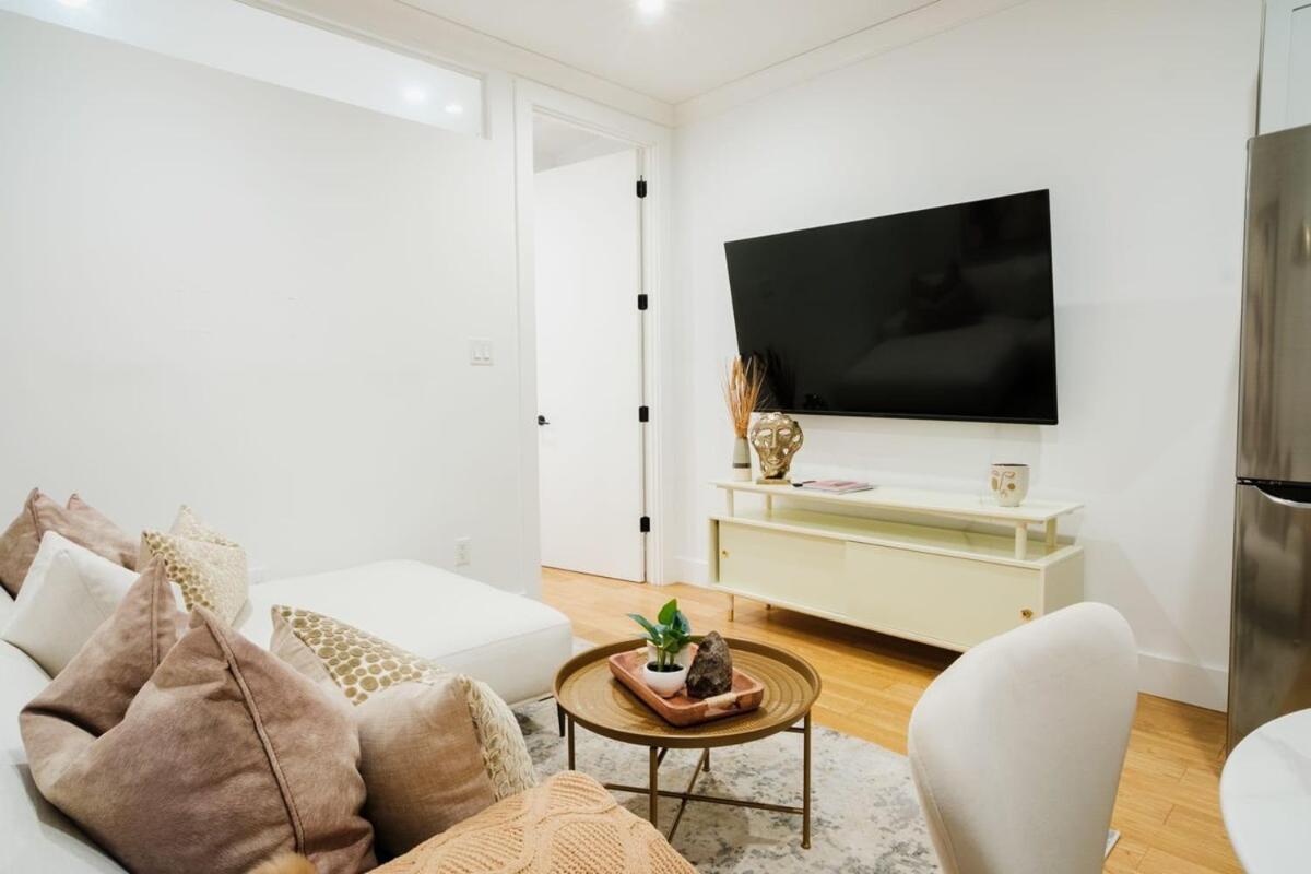1288-4rn Newly Furnished Prime Ues 2br Appartement *