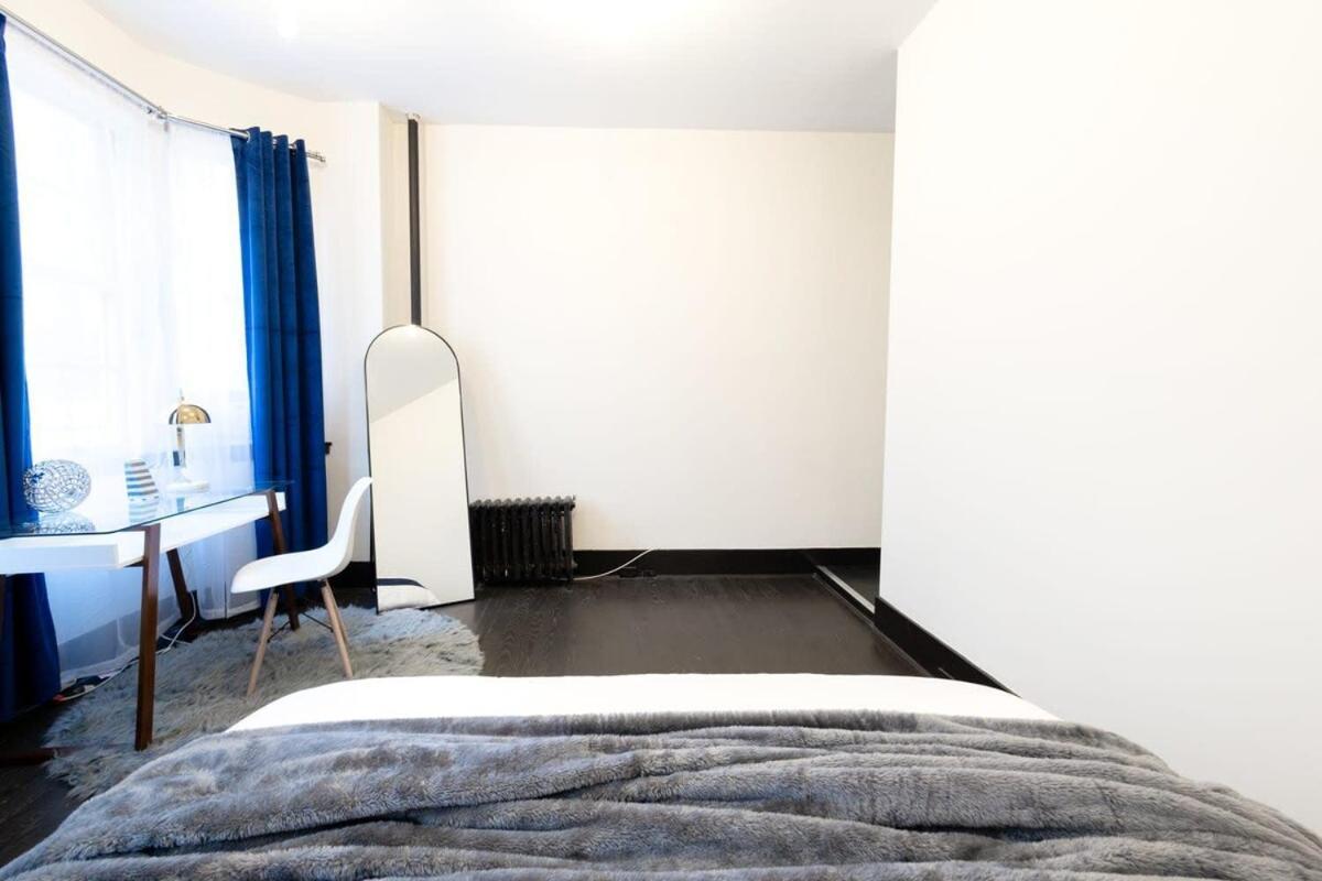E10-1 Designer East Village Townhouse 1br * Nova York