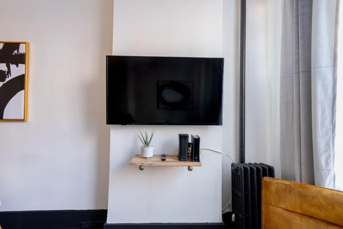 Appartement E10-1 Designer East Village Townhouse 1br