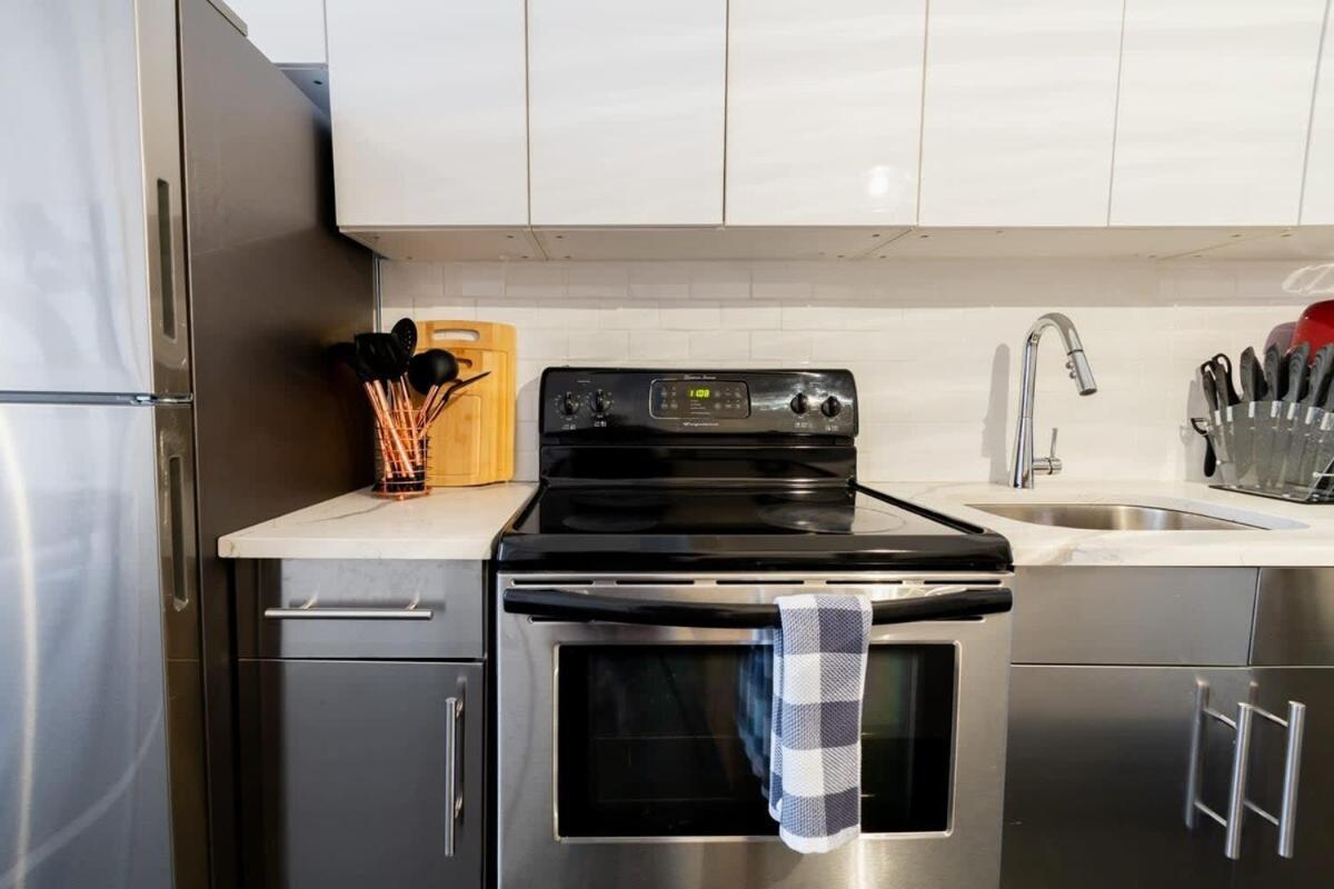 E10-1 Designer East Village Townhouse 1br Appartement New York