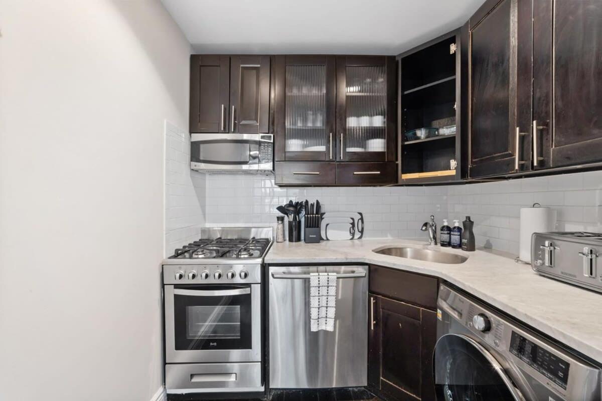 Lejlighed Chelsea Vista Ii By Rove Travel 2br Ph With Rooftop
