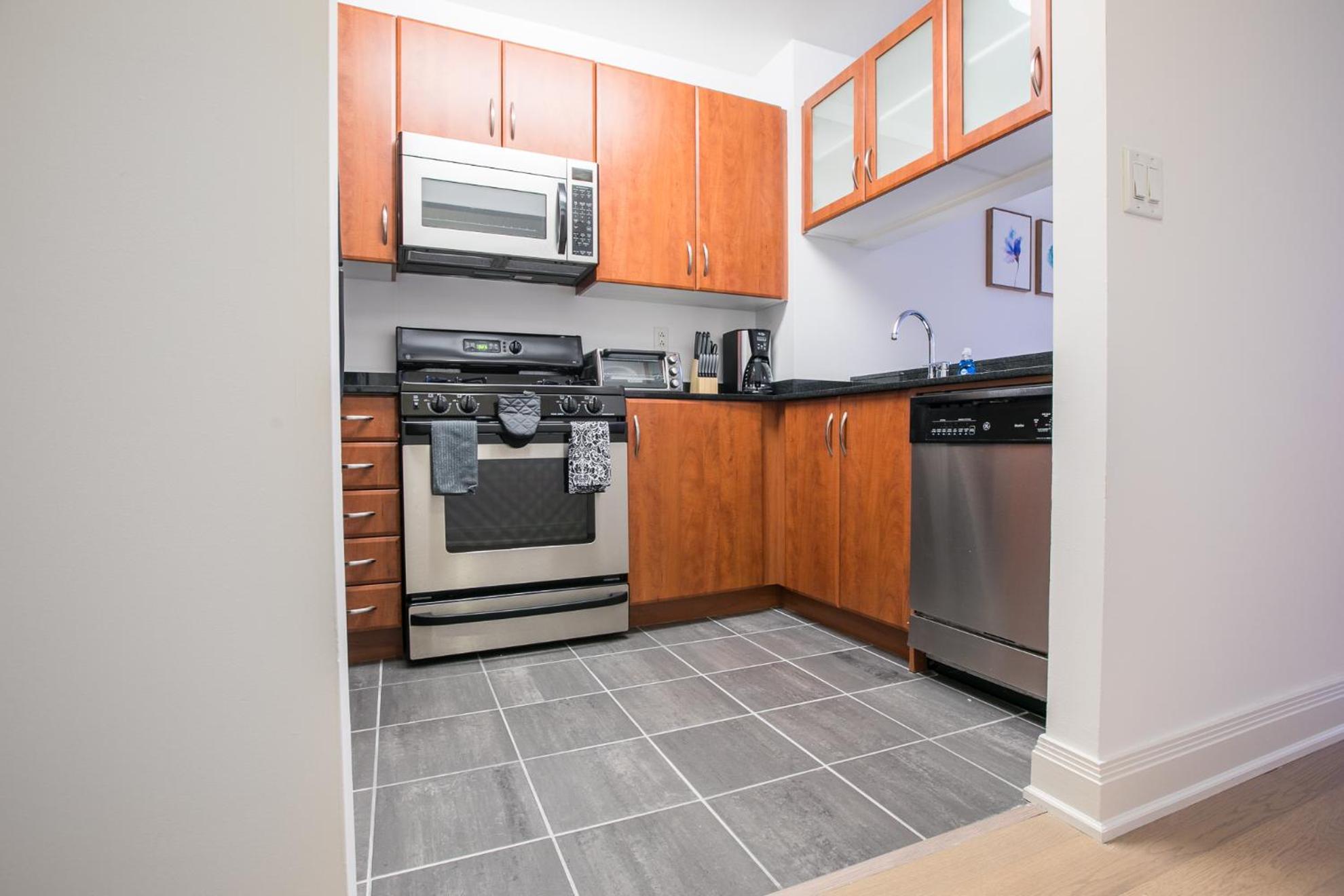 Fully Furnished 1 Bedroom 1 Bathroom In Murray Hill * Nueva York