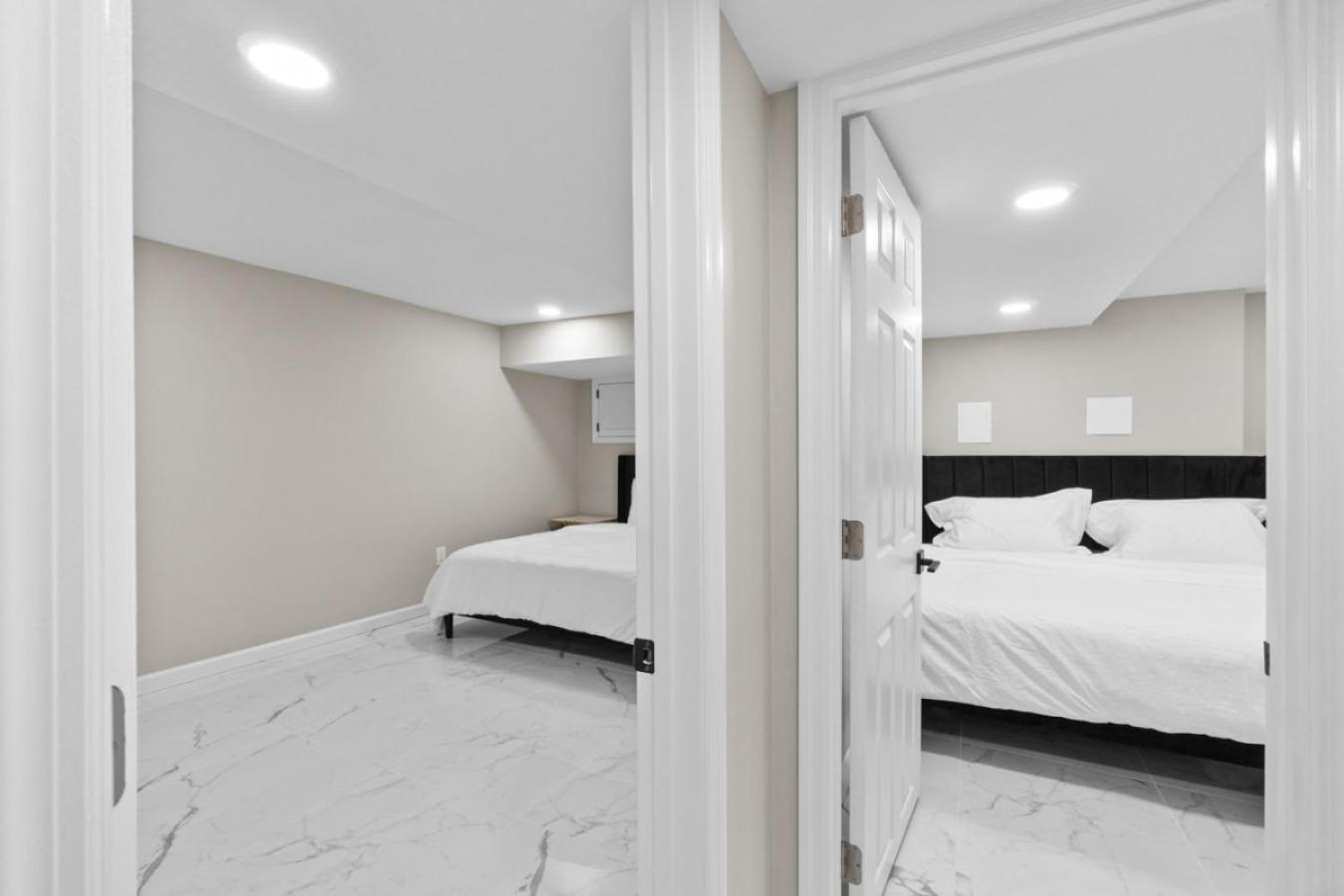 White Marble Retreat Nyc Ferienhaus