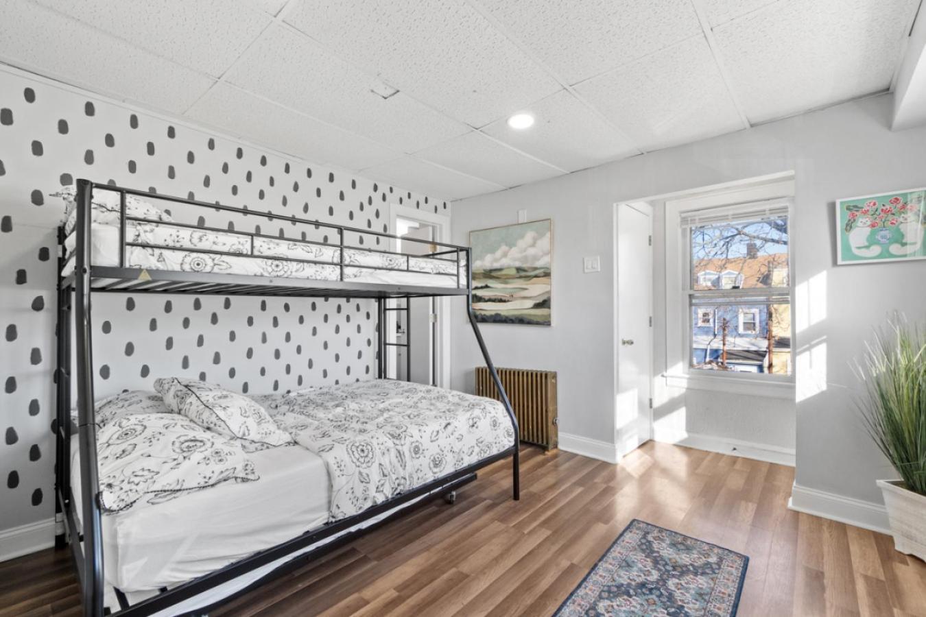 The Whimsical Estate Sleeps 16plus 20m To Nyc Free Parking * New York City