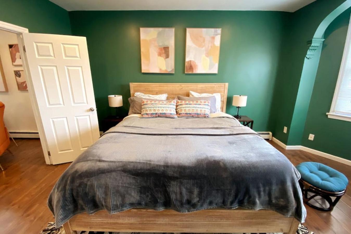 Hébergement de vacances The Rainforest Ii Sleeps 16 20m To Nyc Free Parking New York