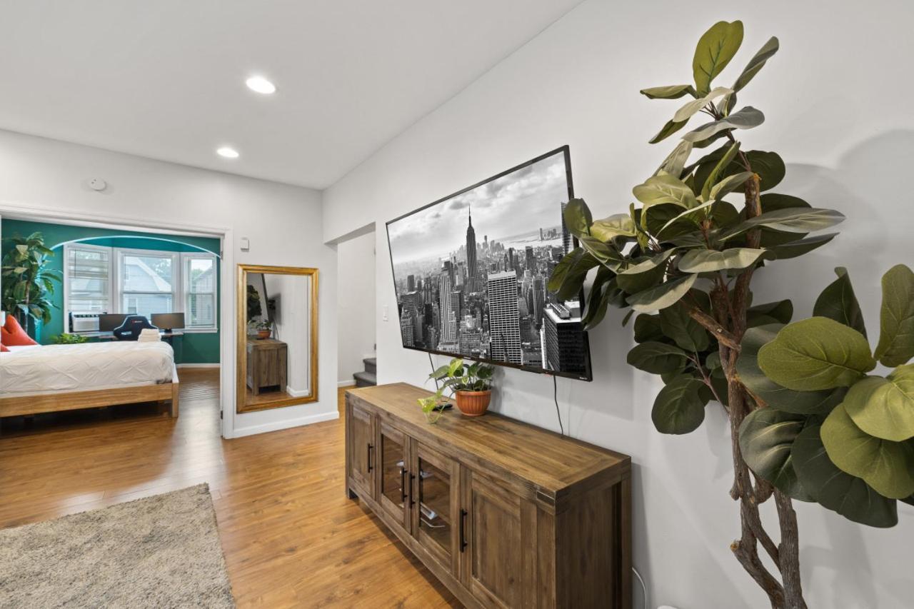 The Rainforest Ii Sleeps 16 20m To Nyc Free Parking Hébergement de vacances