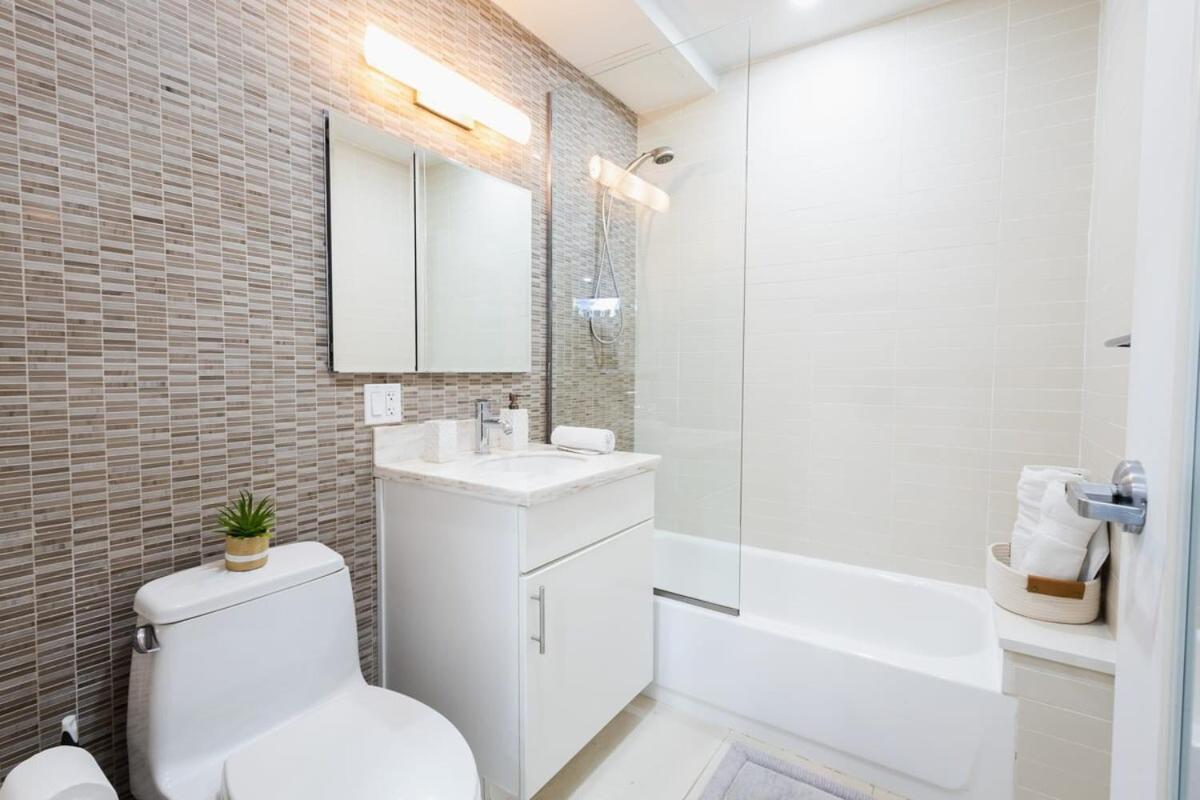 Appartement 809-5b Luxury With A Private Balcony New York