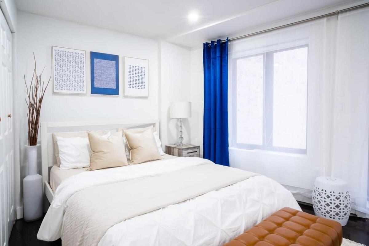 809-3b With A Balcony By Columbus Circle Lejlighed
