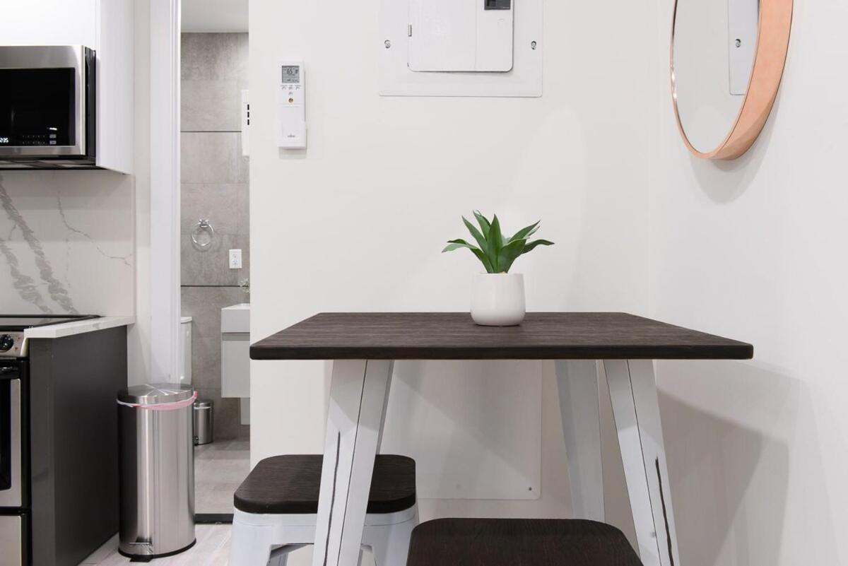 78-3b New Junior 1 Bedroom Prime Ues Wd In Unit Appartement *