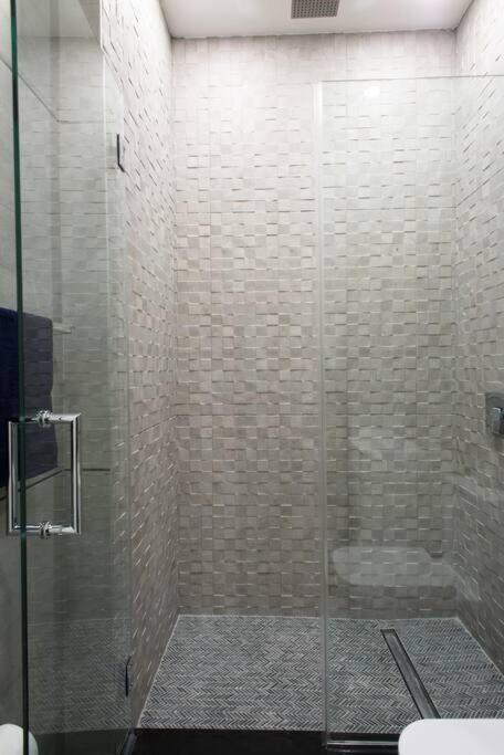 78-1d New Junior 1 Bedroom Prime Ues- Wd In Unit Lejlighed New York