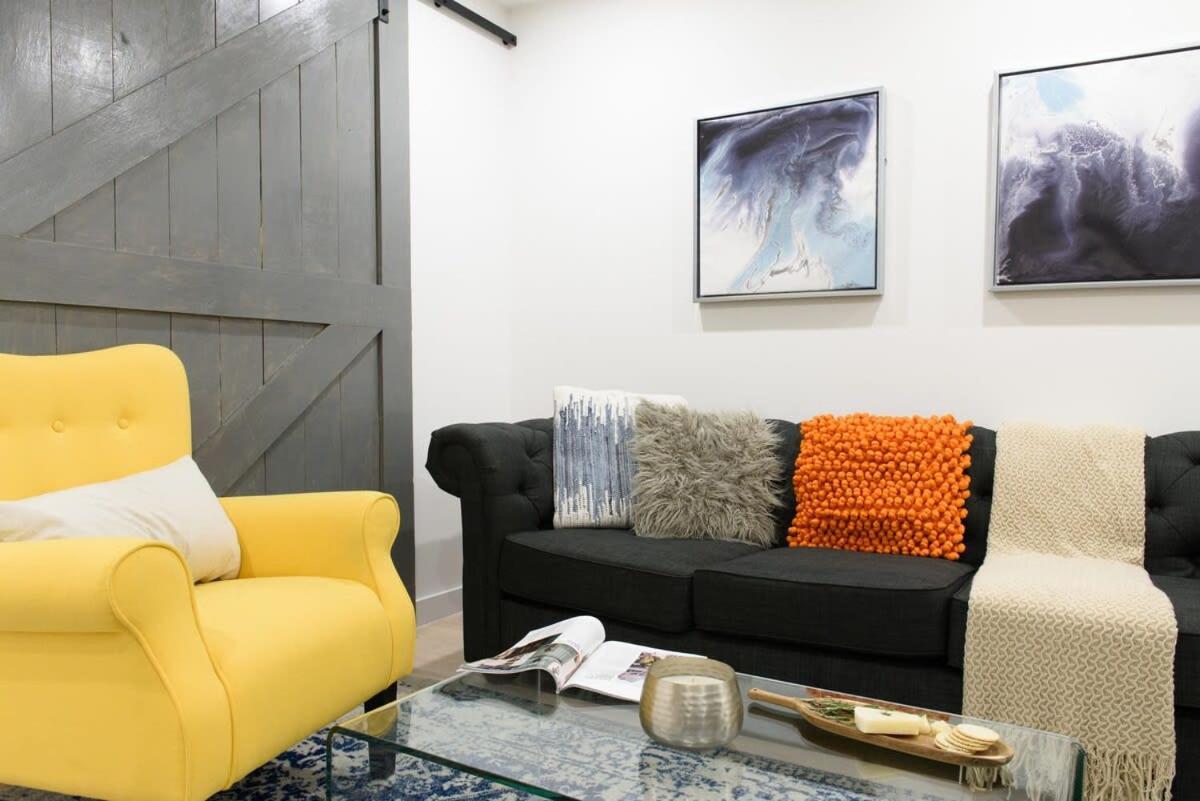 Lejlighed 75-4a Brand New 3br Prime Ues W&d In Unit *