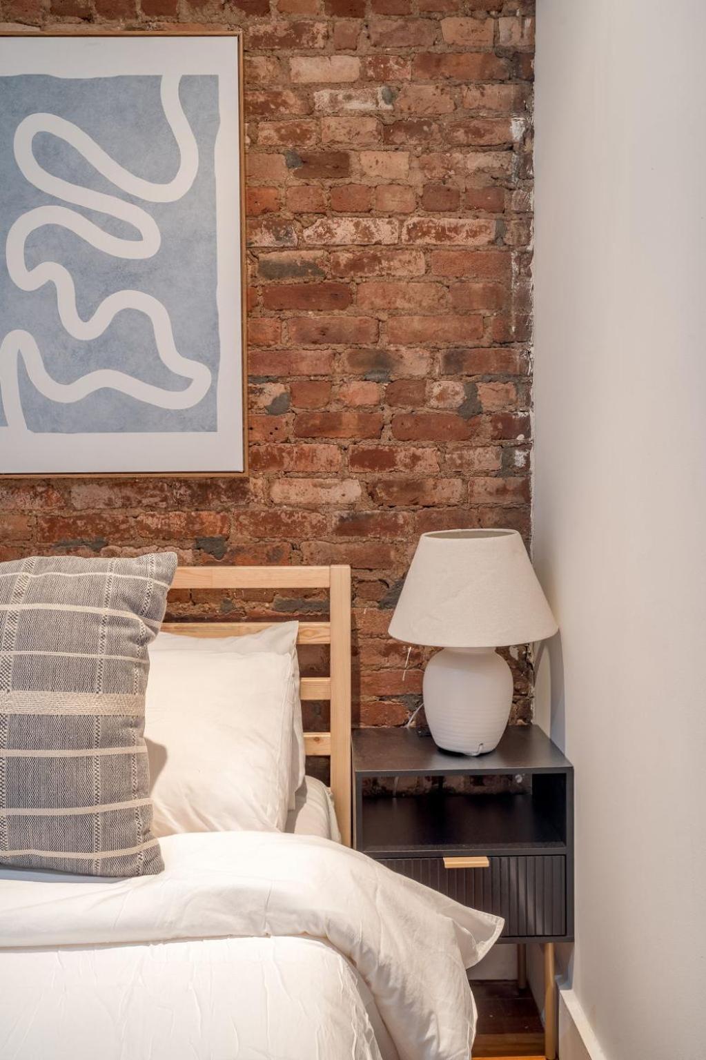 Charming East Village 3bedroom 2bath Near Tompkins Square Park *