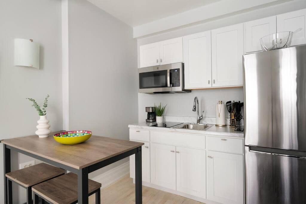 Appartement 73-705n Luxury Elv Bldg 24h Dm Gym *