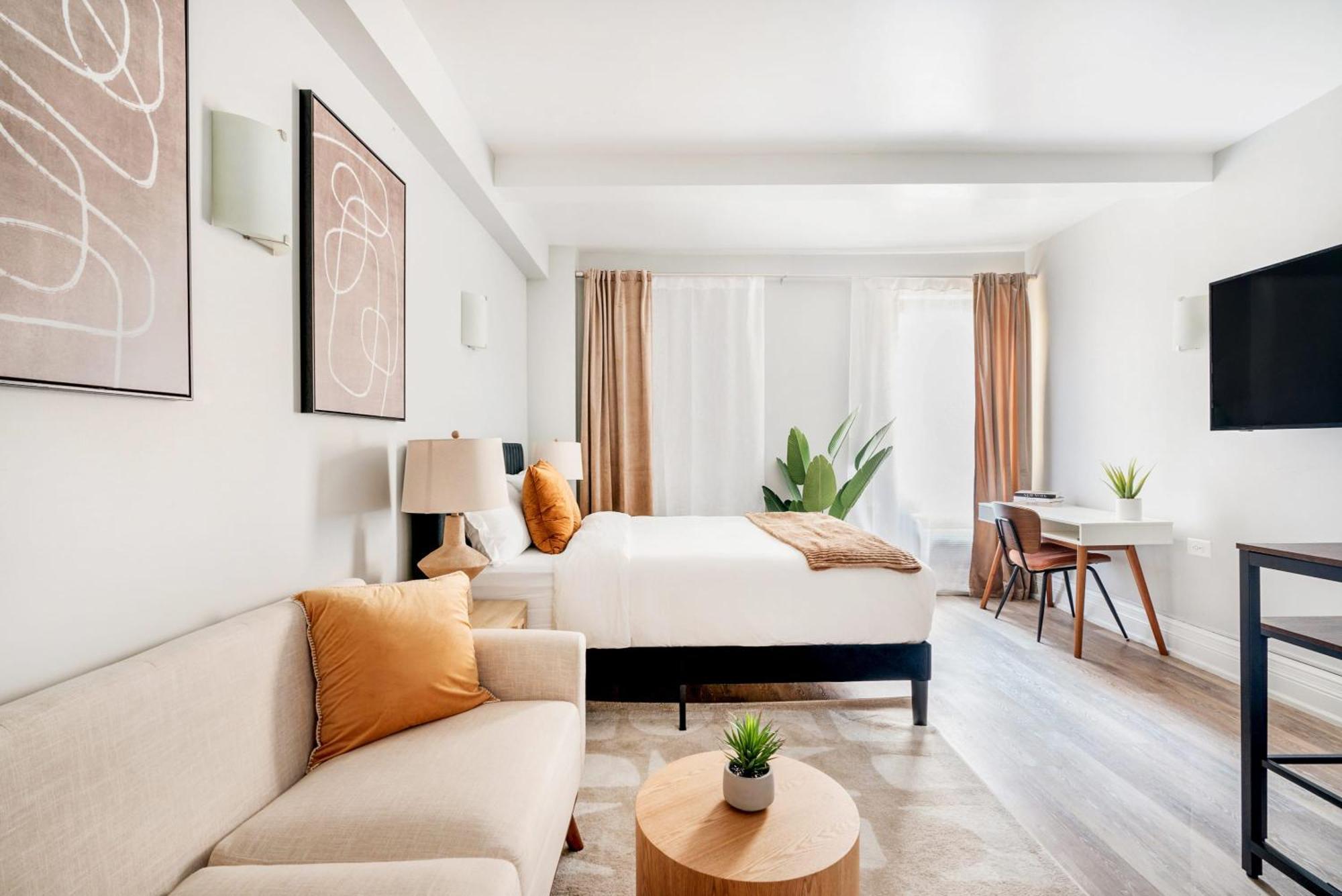 73-410 Luxury 24 Dm New Uws Gym Laundry Appartement