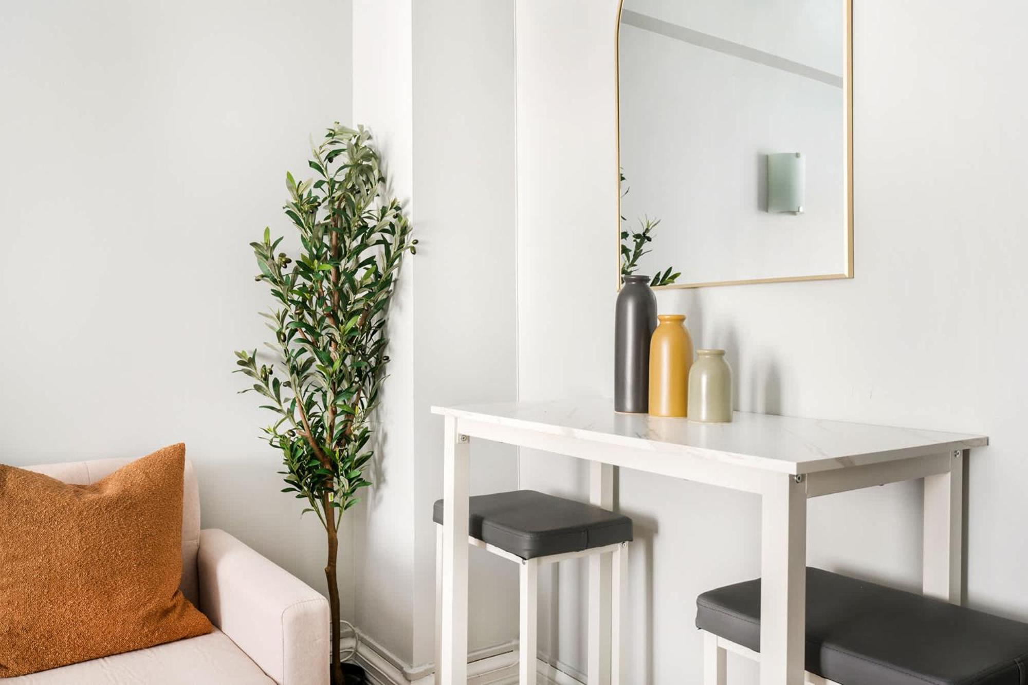Apartamento 73-304 Newly Reno Uws Doorman Gym Laundry *