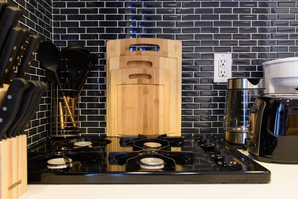 Appartement 69-5a Celebrate The Season Modern Lower East Side 1br New York